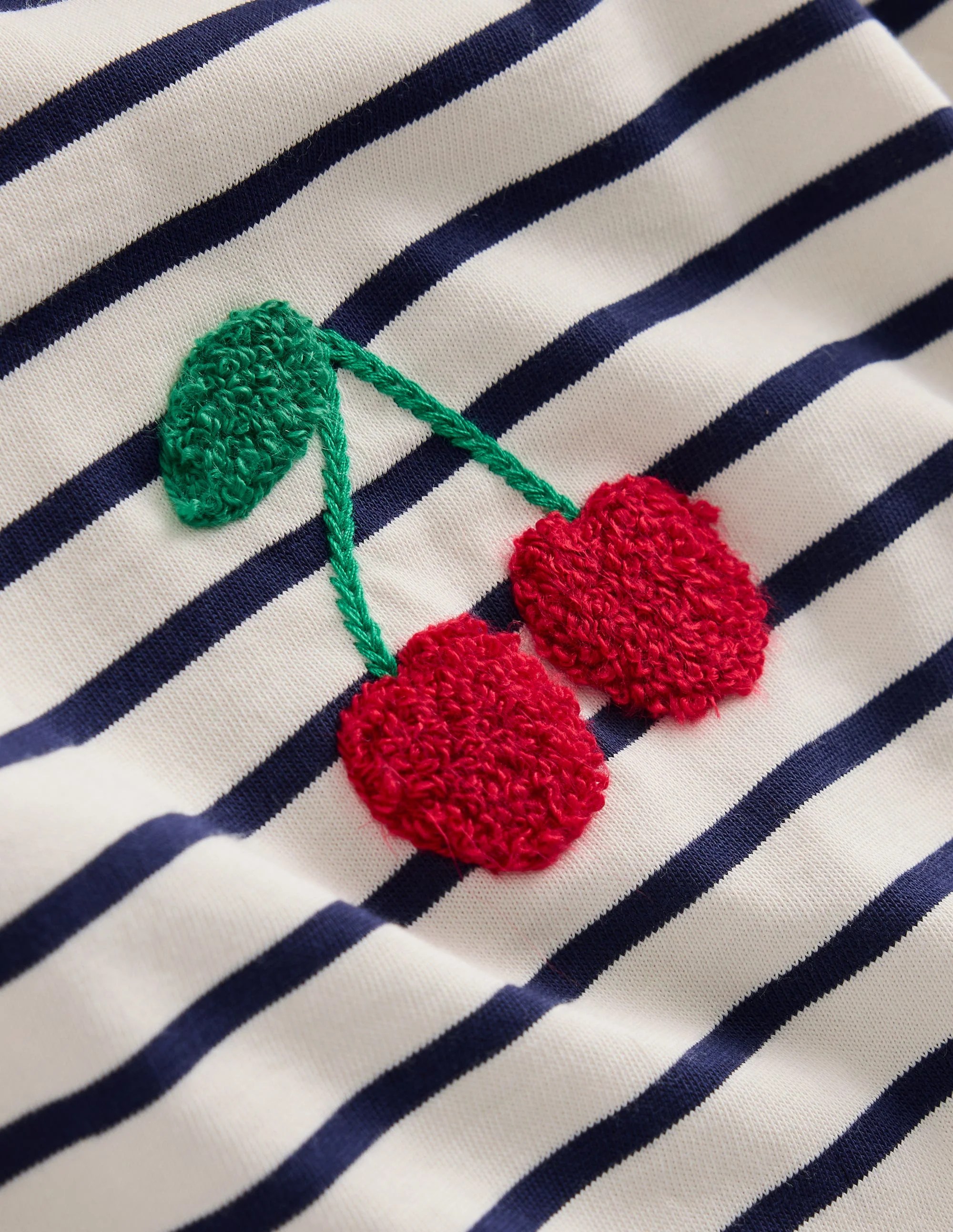 Bay Boucle T-Shirt-French Navy/ Ivory Cherries - Image 3