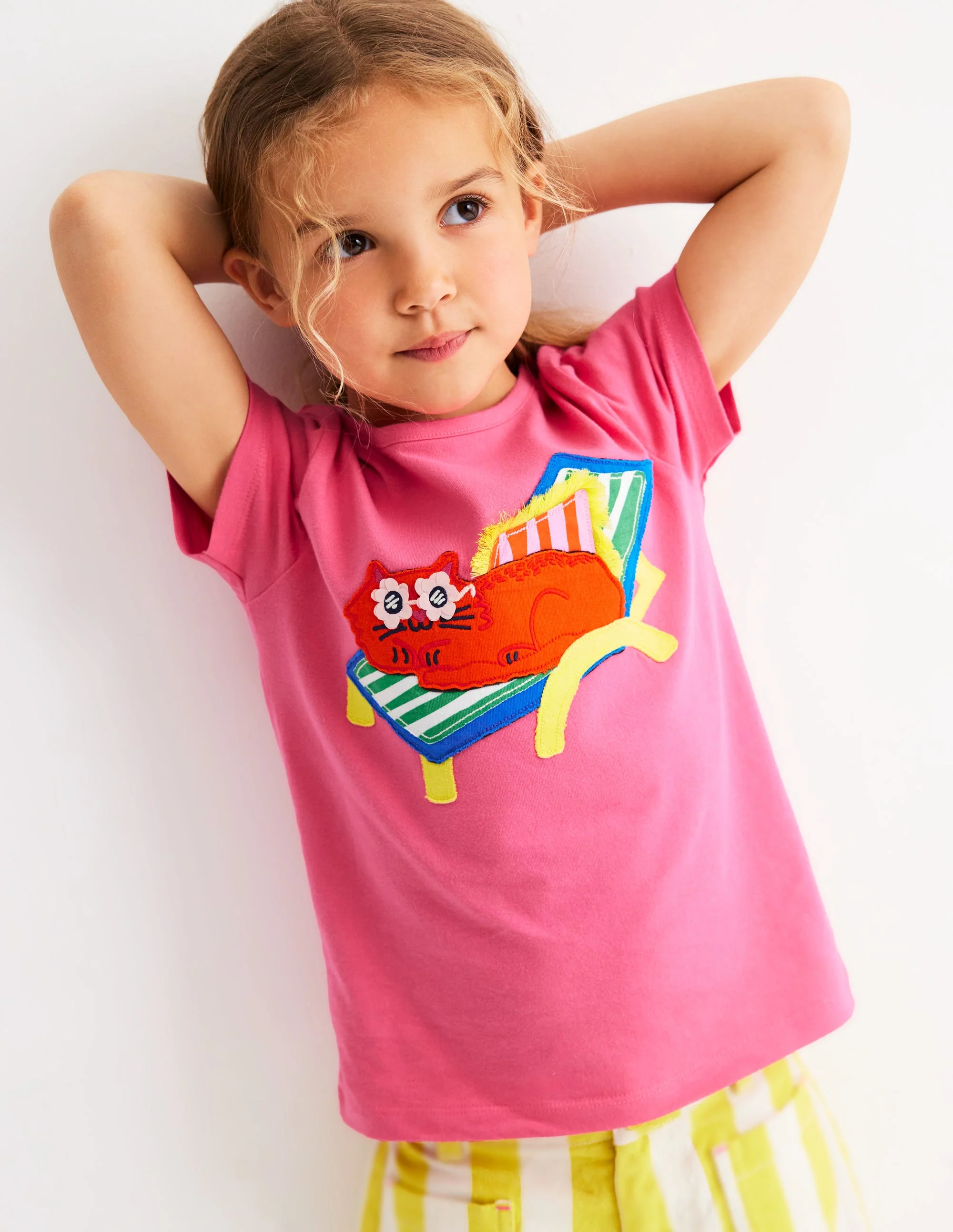 Short Sleeve Appliqué T-shirt-Rose Petal Pink Cat - Image 2