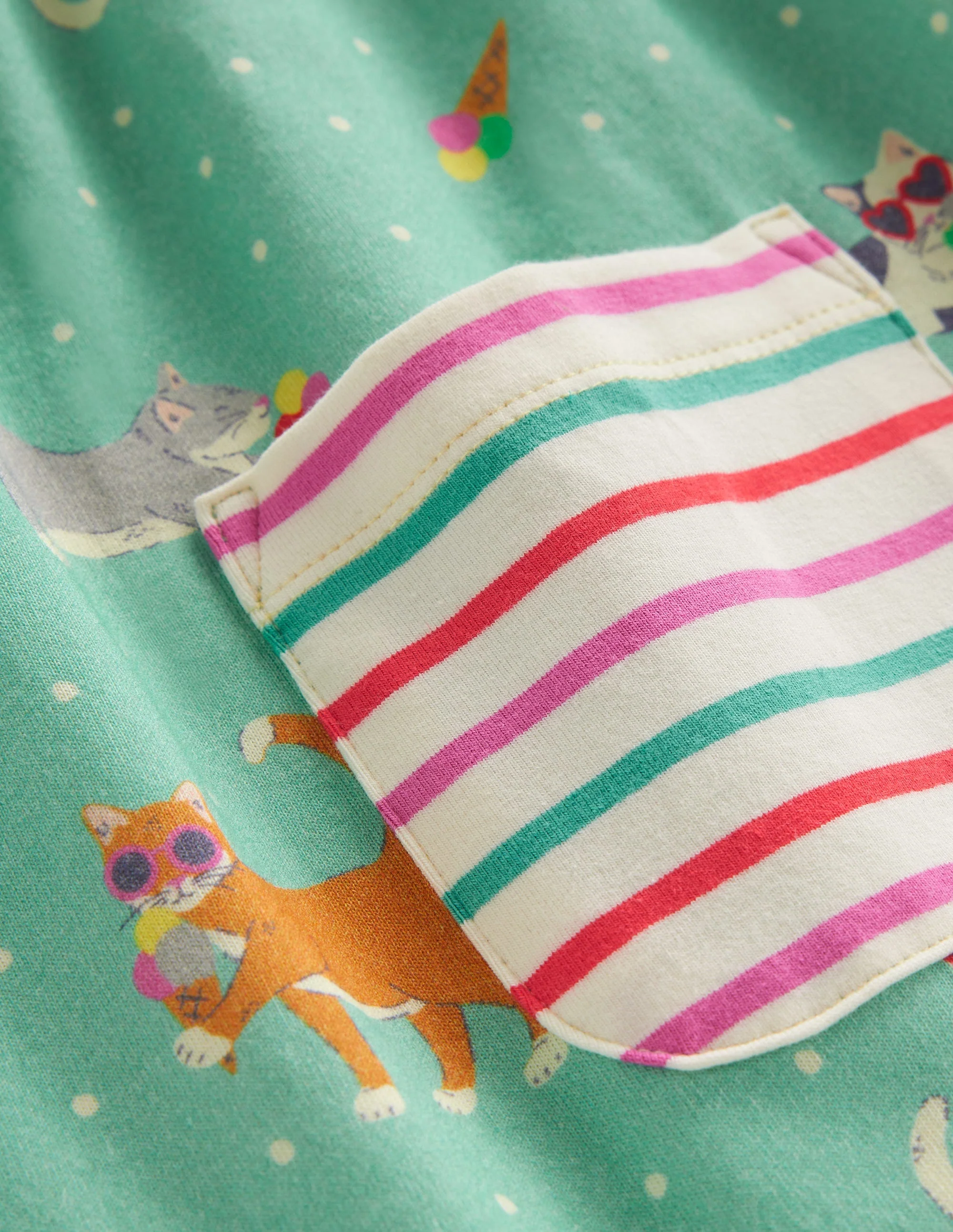 Short Sleeve Printed Tunic Set-Corsica Blue Holiday Cats - Image 3