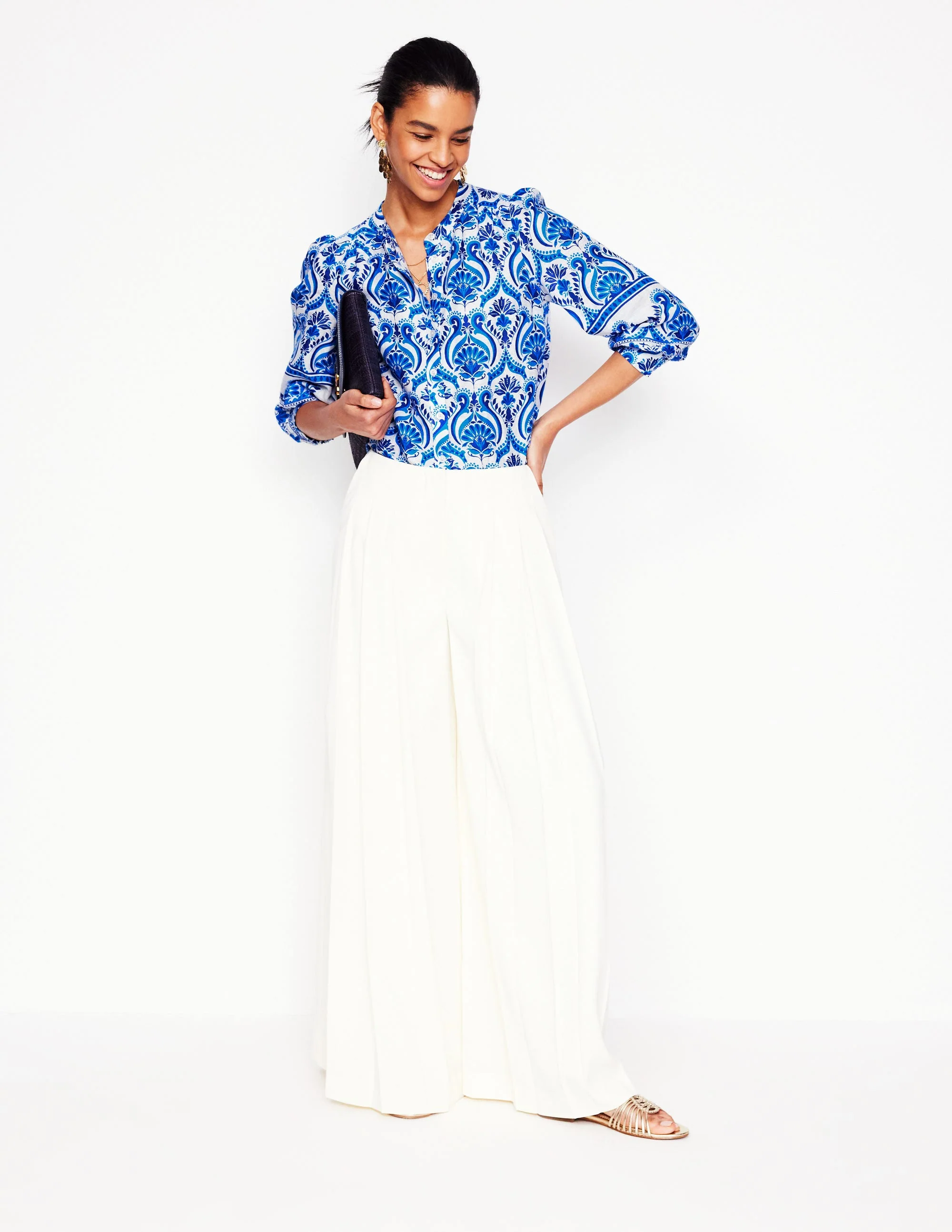 Alicia Linen Top-Blue, Ornamental Floral - Image 7