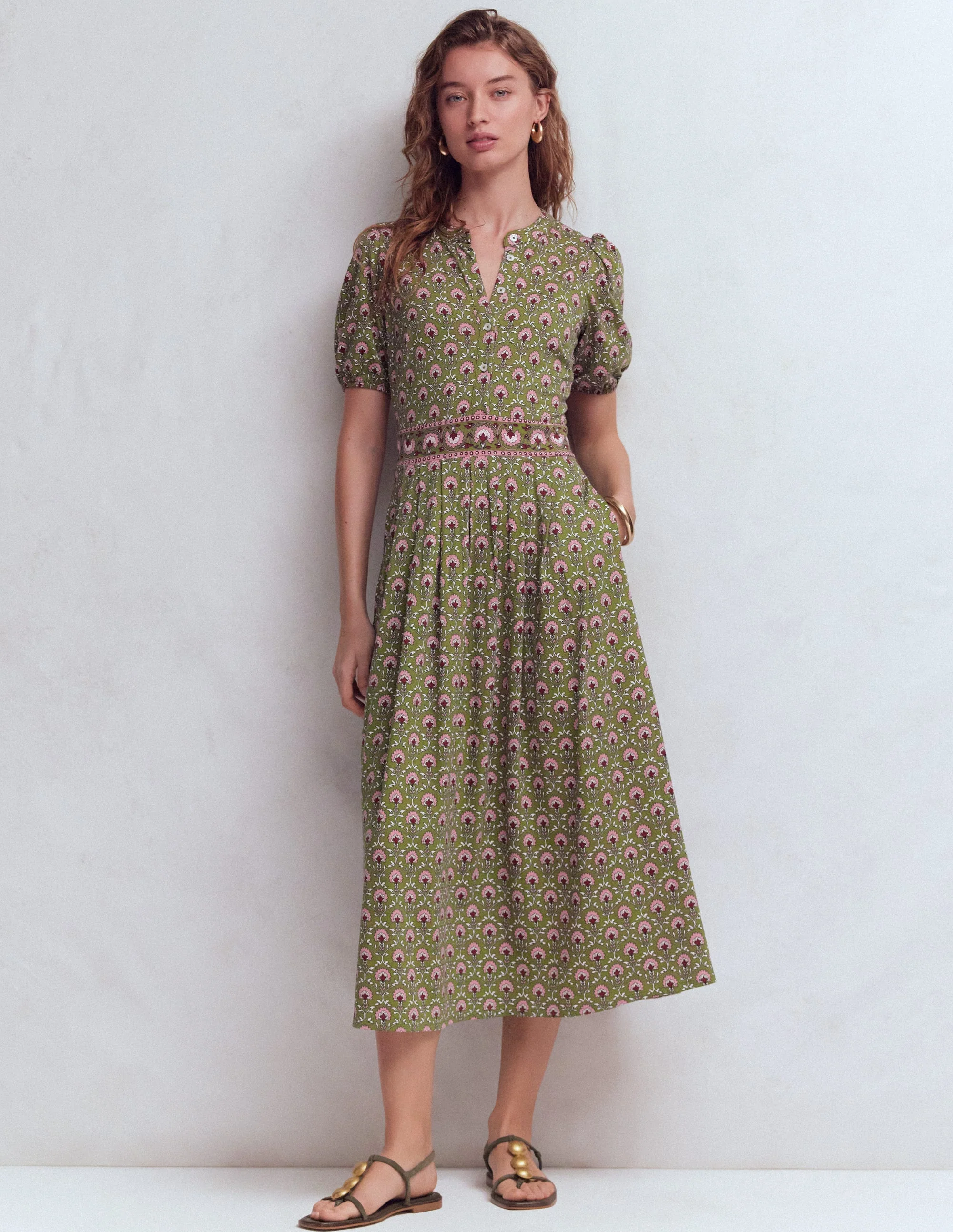 Amber Pleat Jersey Midi Dress-Olive, Flower Lattice