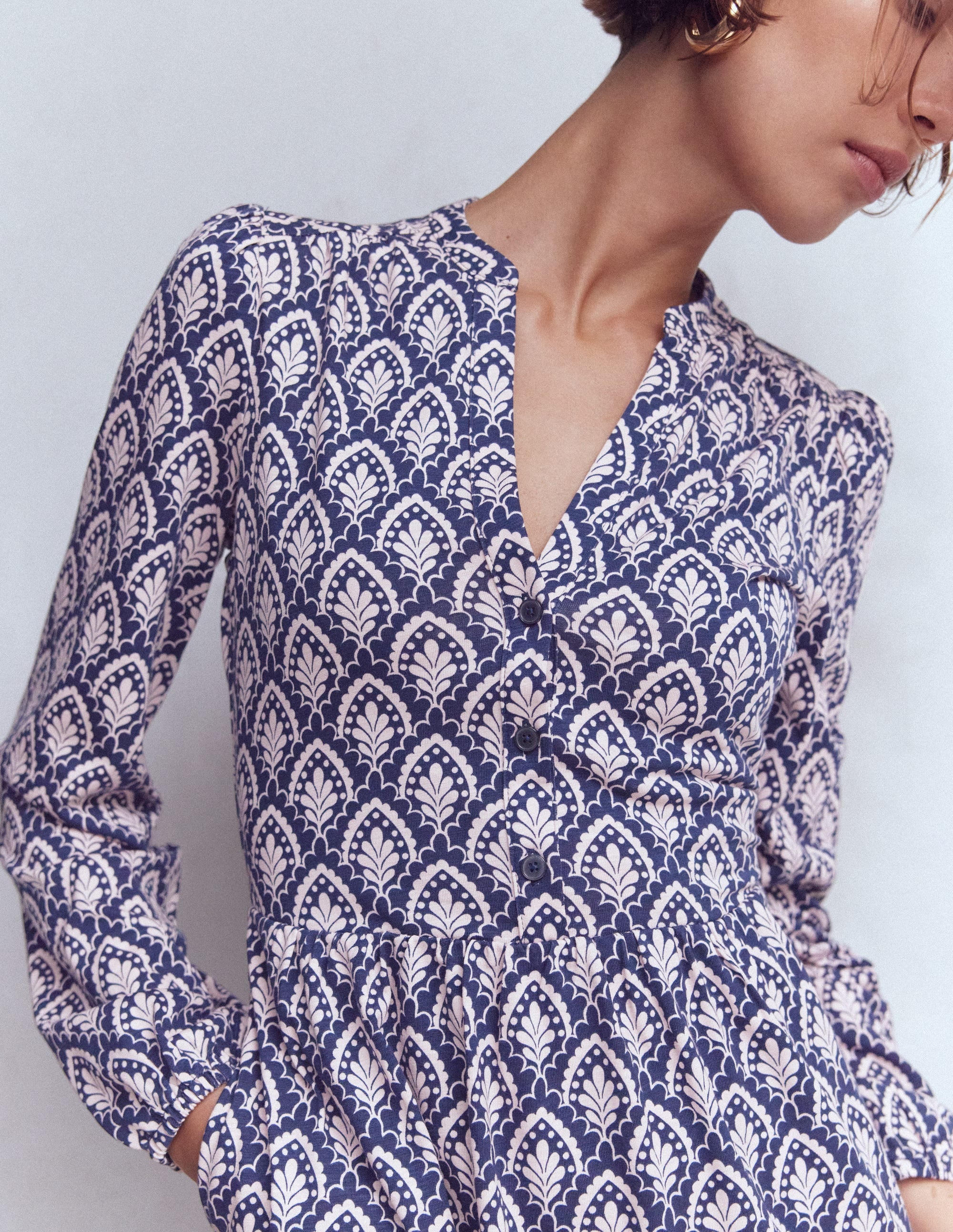 Amy Short Jersey Dress-Navy, Petal Terrace - Image 2