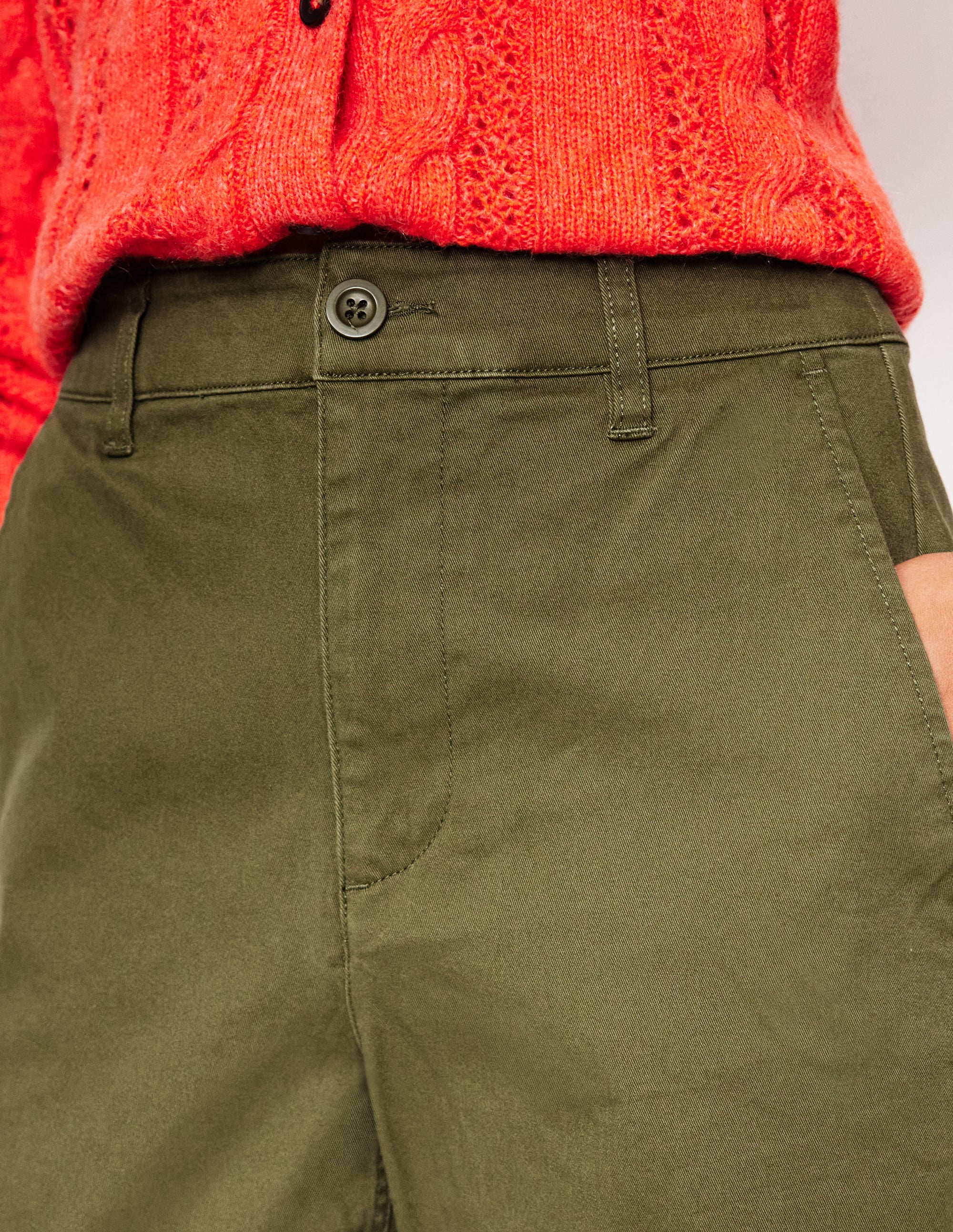 Barnsbury Chino Pants-Woodland Green - Image 4