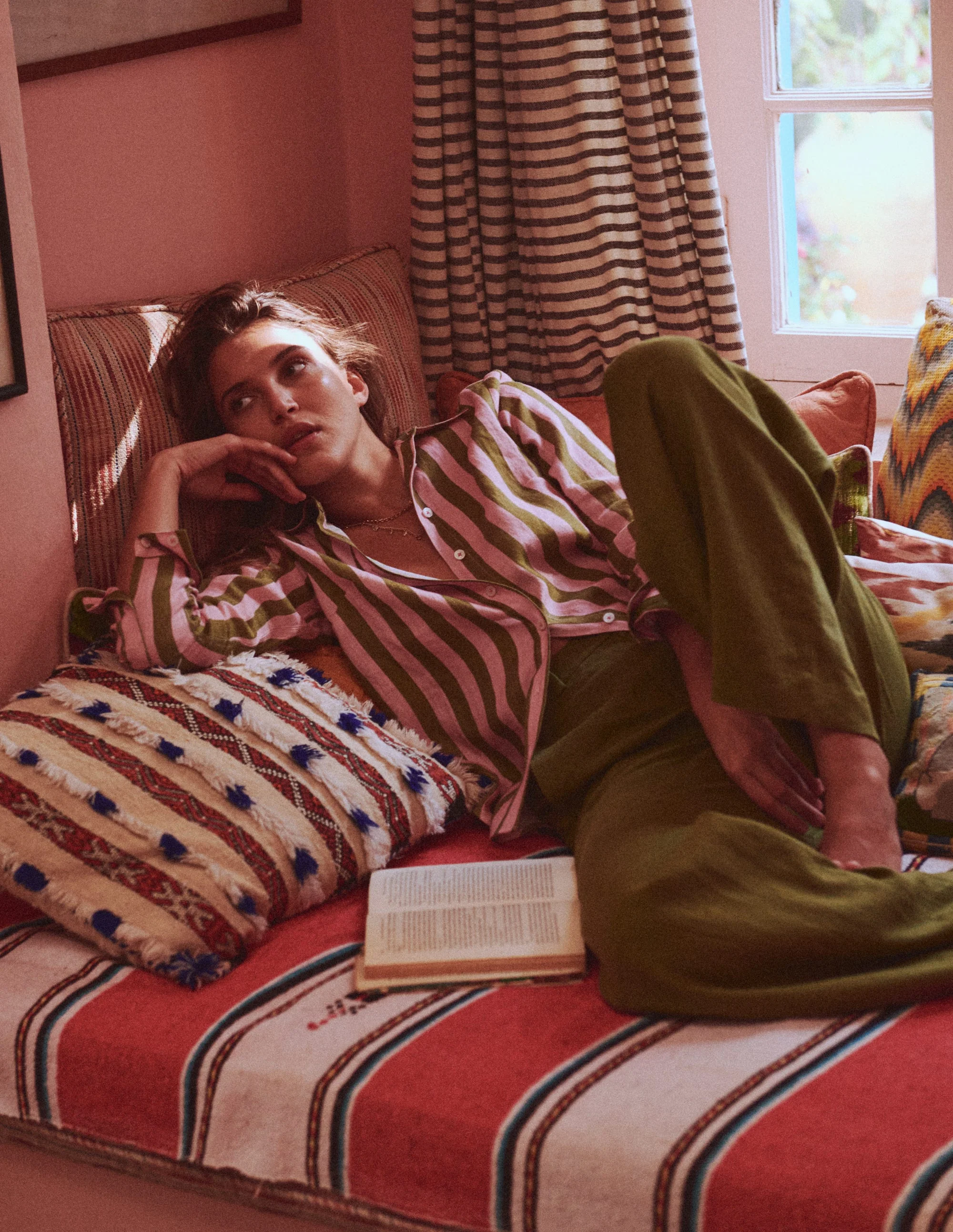 Belgravia Linen Pants-Olive Green - Image 5