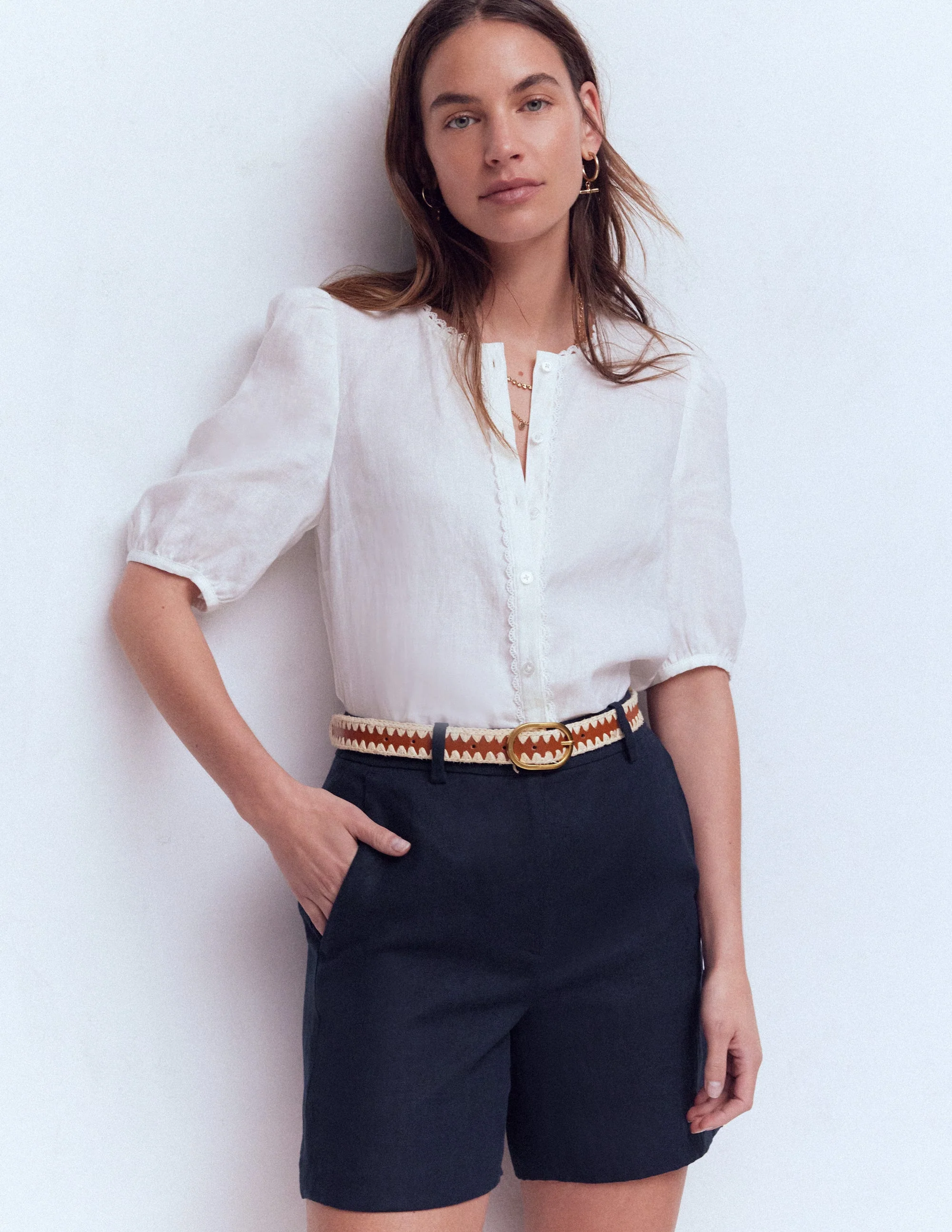 Belgravia Linen Shorts-Navy - Image 4