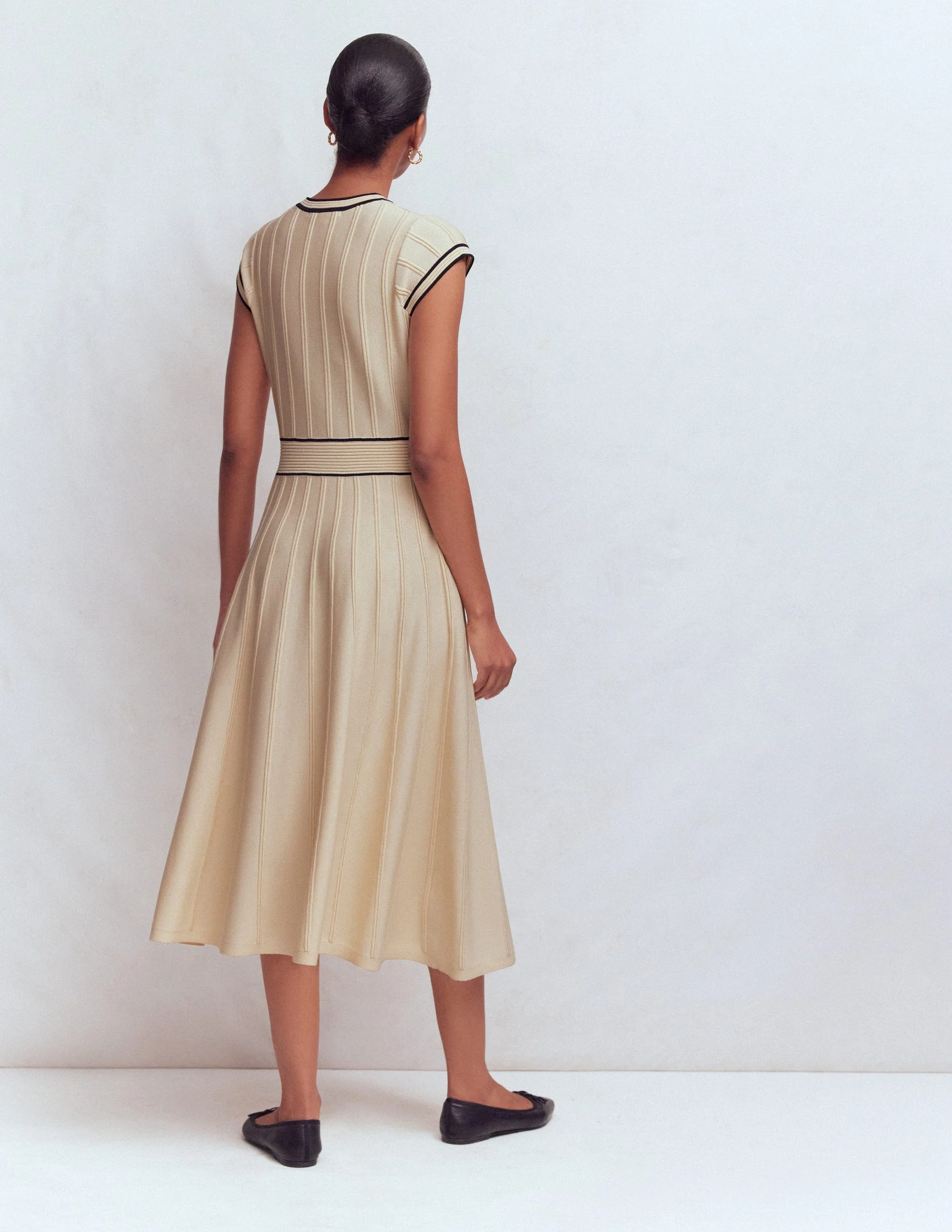 Cap Sleeve Knitted Dress-Warm Ivory - Image 3