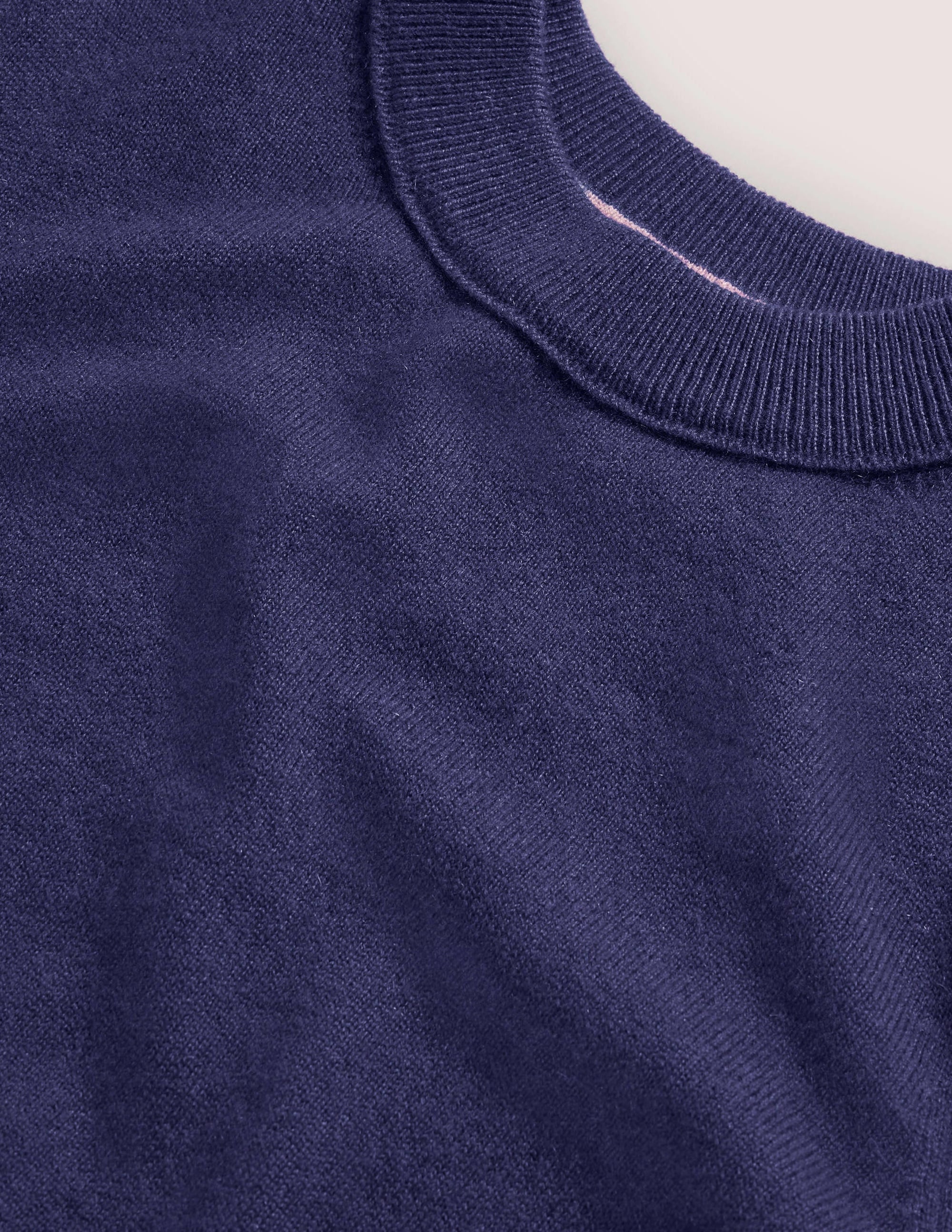 Cashmere Puff Shoulder Sweater-Navy - Image 7