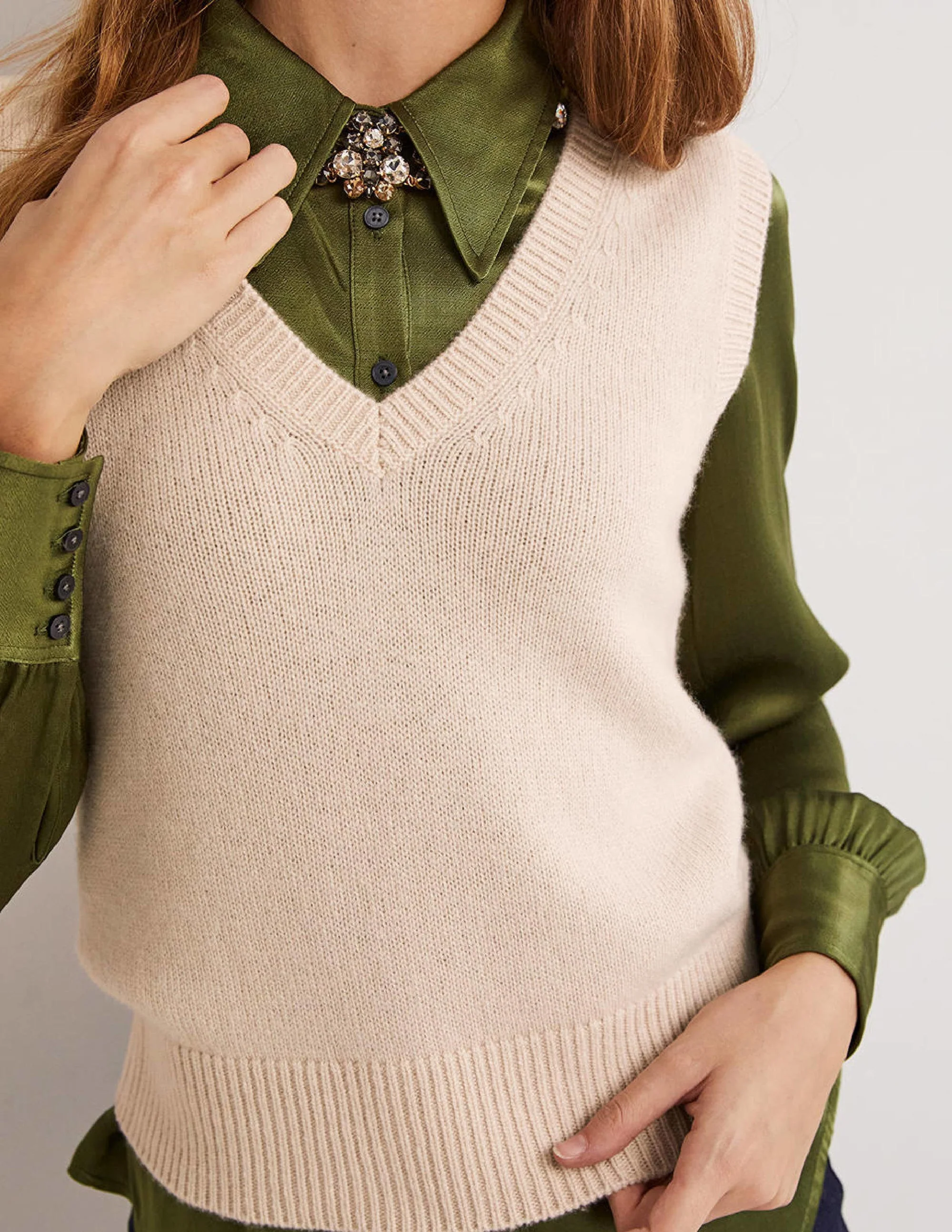 Cashmere V-Neck Sweater Vest-Rope - Image 2