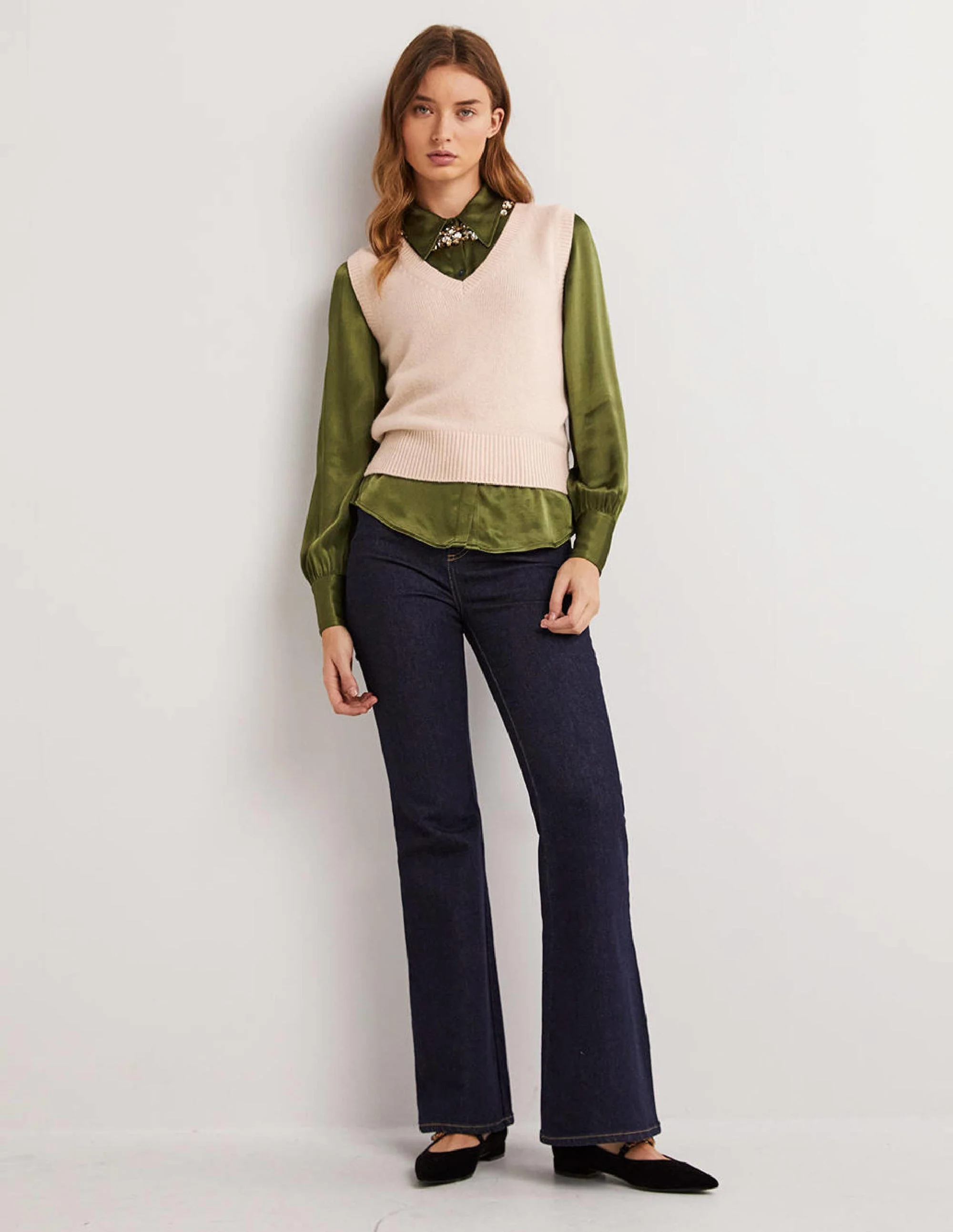 Cashmere V-Neck Sweater Vest-Rope - Image 4