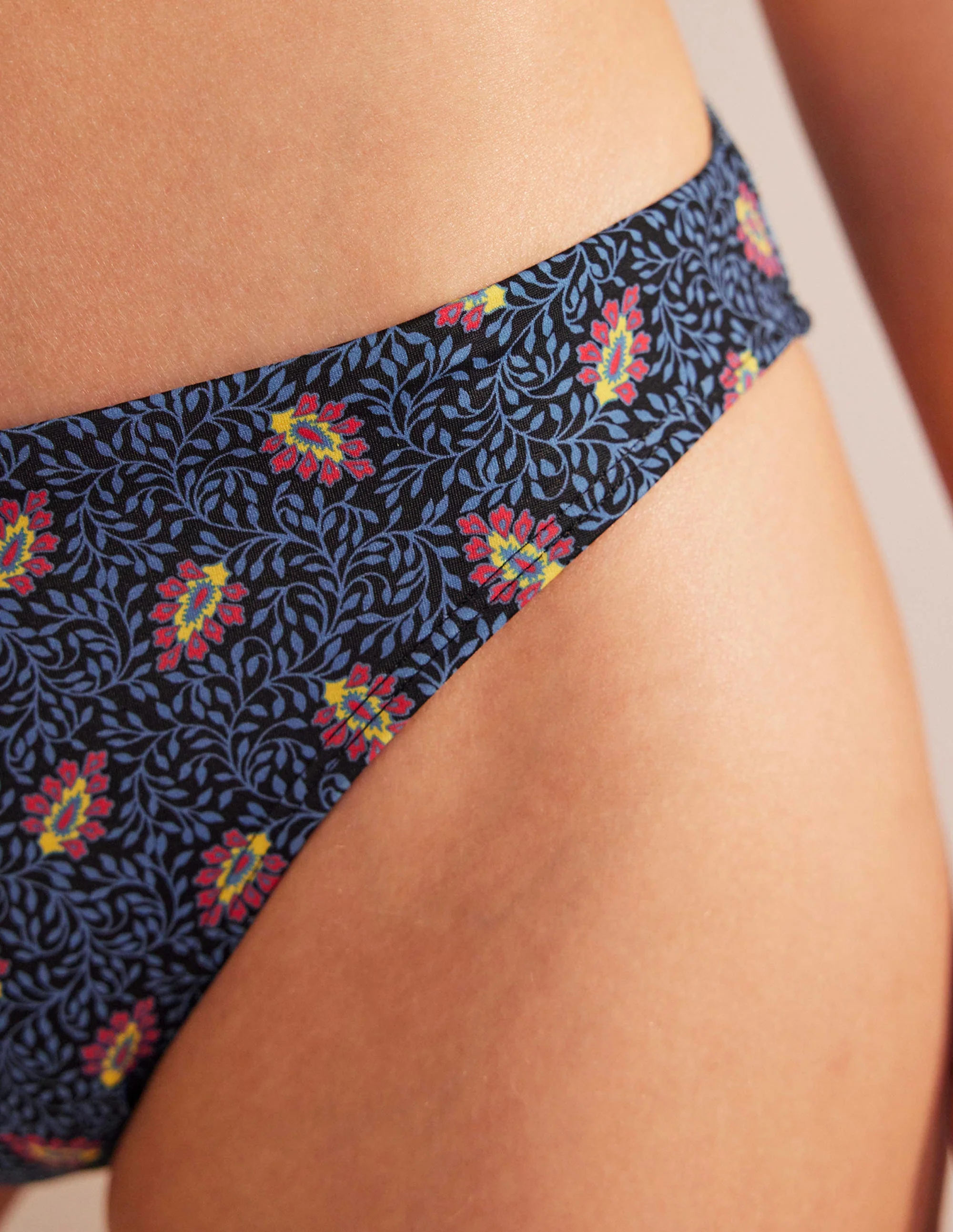 Classic Bikini Bottoms-Nero, Celosia Bud - Image 2