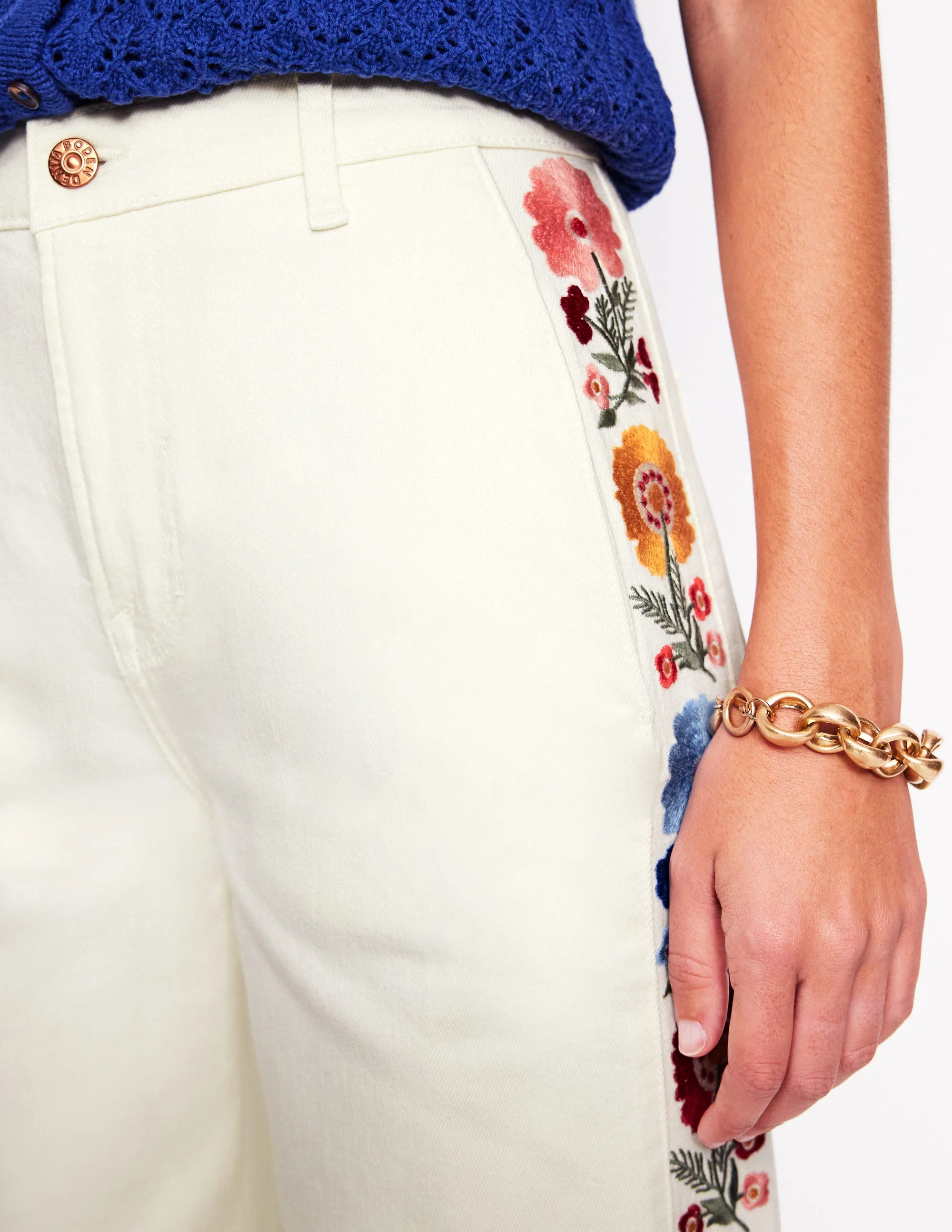 Cropped Embroidered Jeans-Ivory Embroidery - Image 4