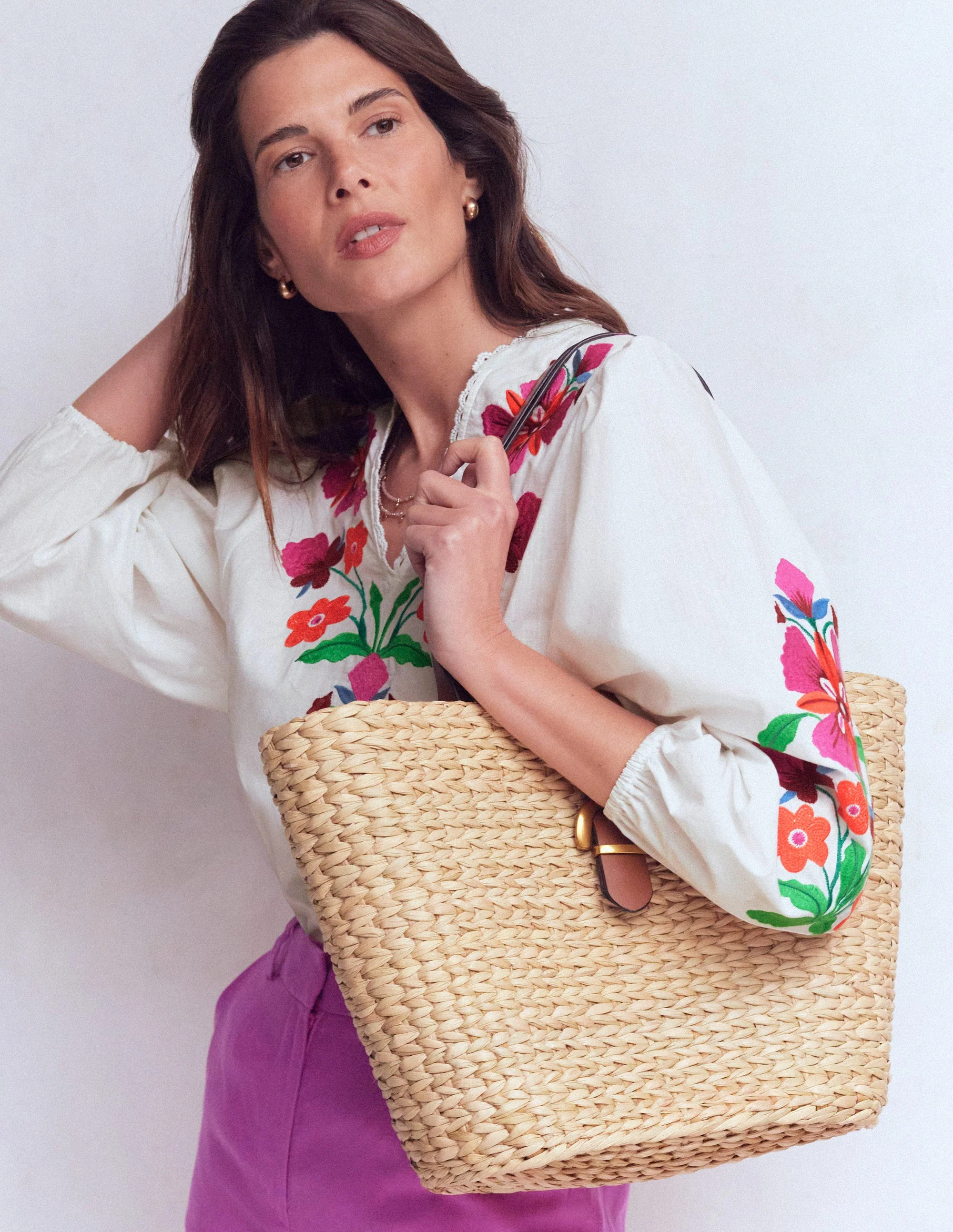 Embroidered Notch Neck Top-Floral Placement Embroidery - Image 4
