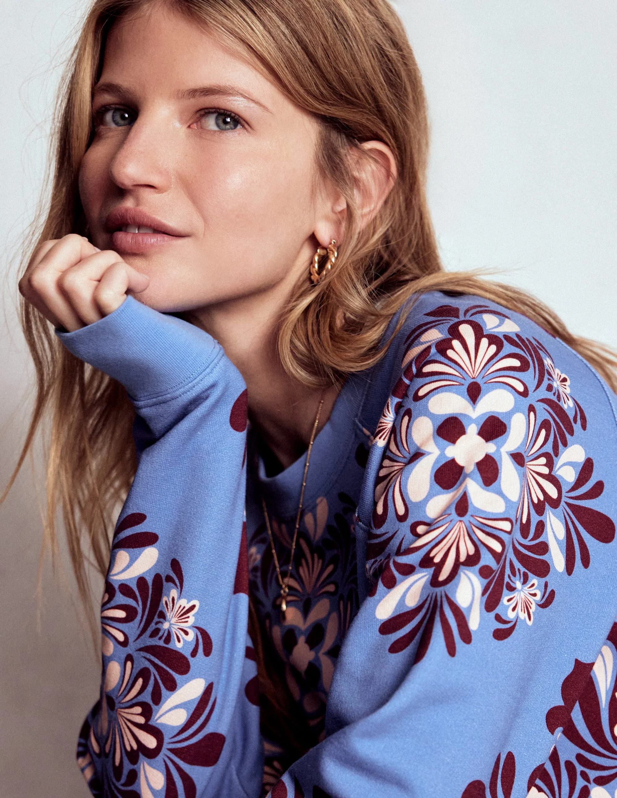 Emi Printed Sweatshirt-Soft Blue, Bloom Mosaic