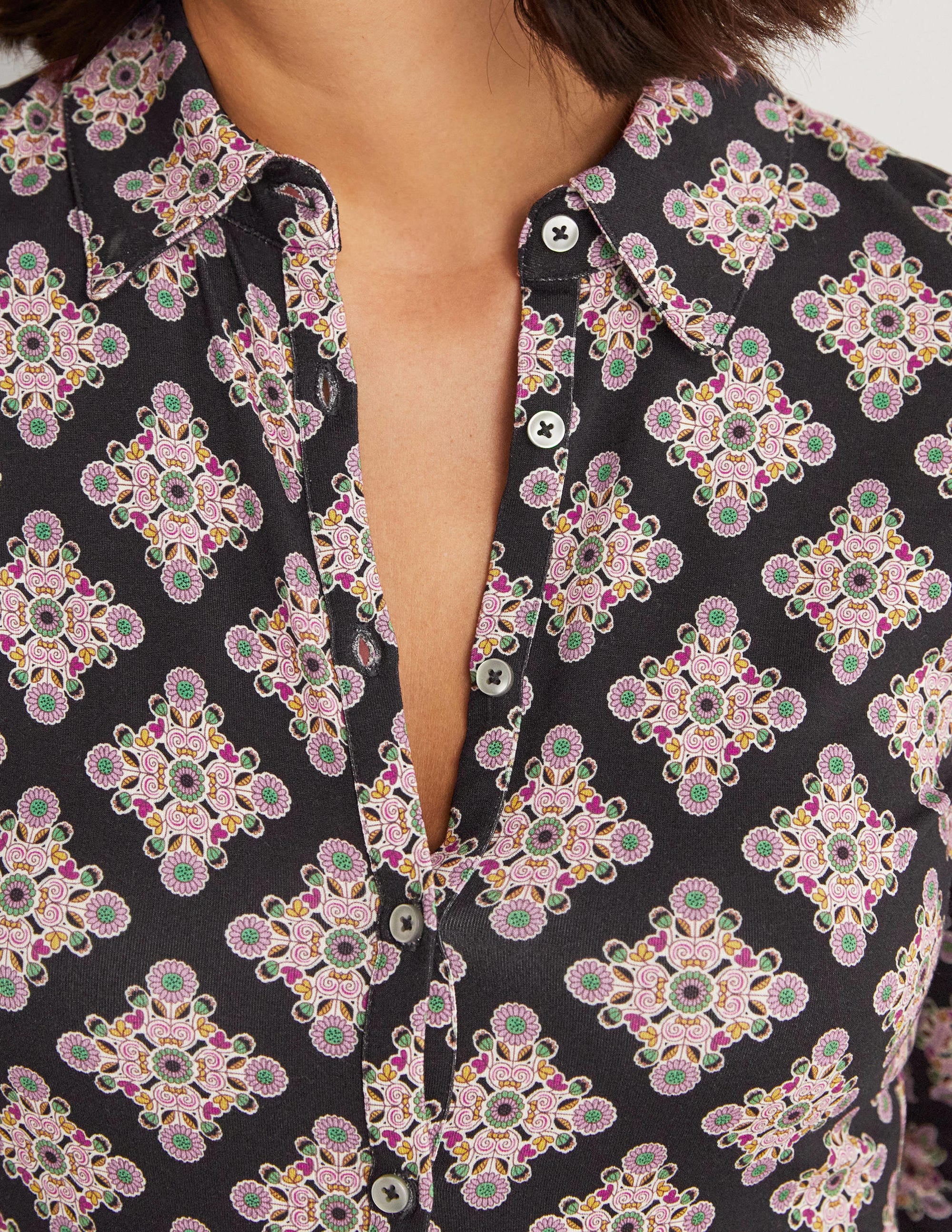 Fitted Jersey Shirt-Multi, Daisy Illusion Tile - Image 2