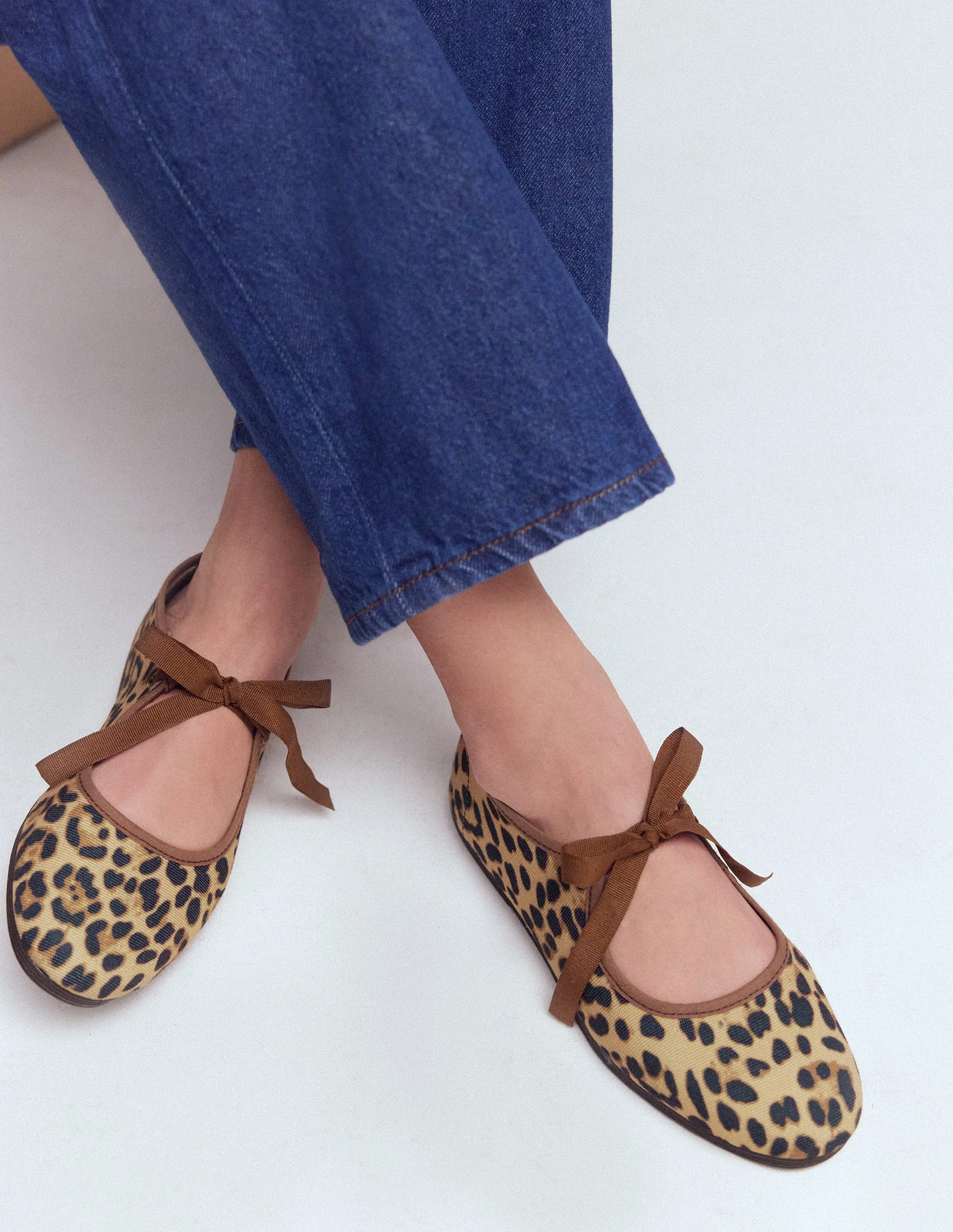 Flexi Tie Mary Jane-Leopard - Image 3