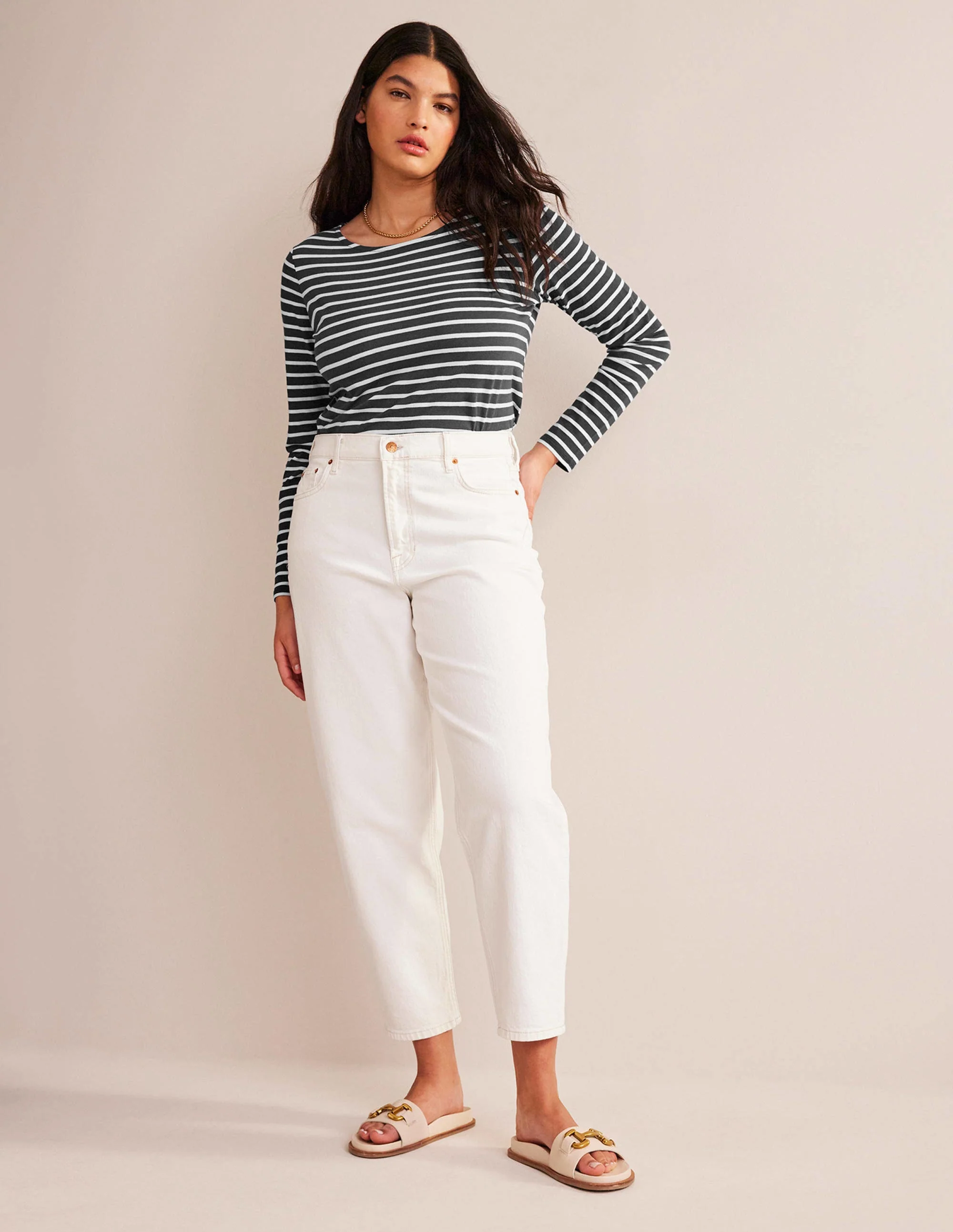 High Rise '90s Tapered Jeans-White - Image 6