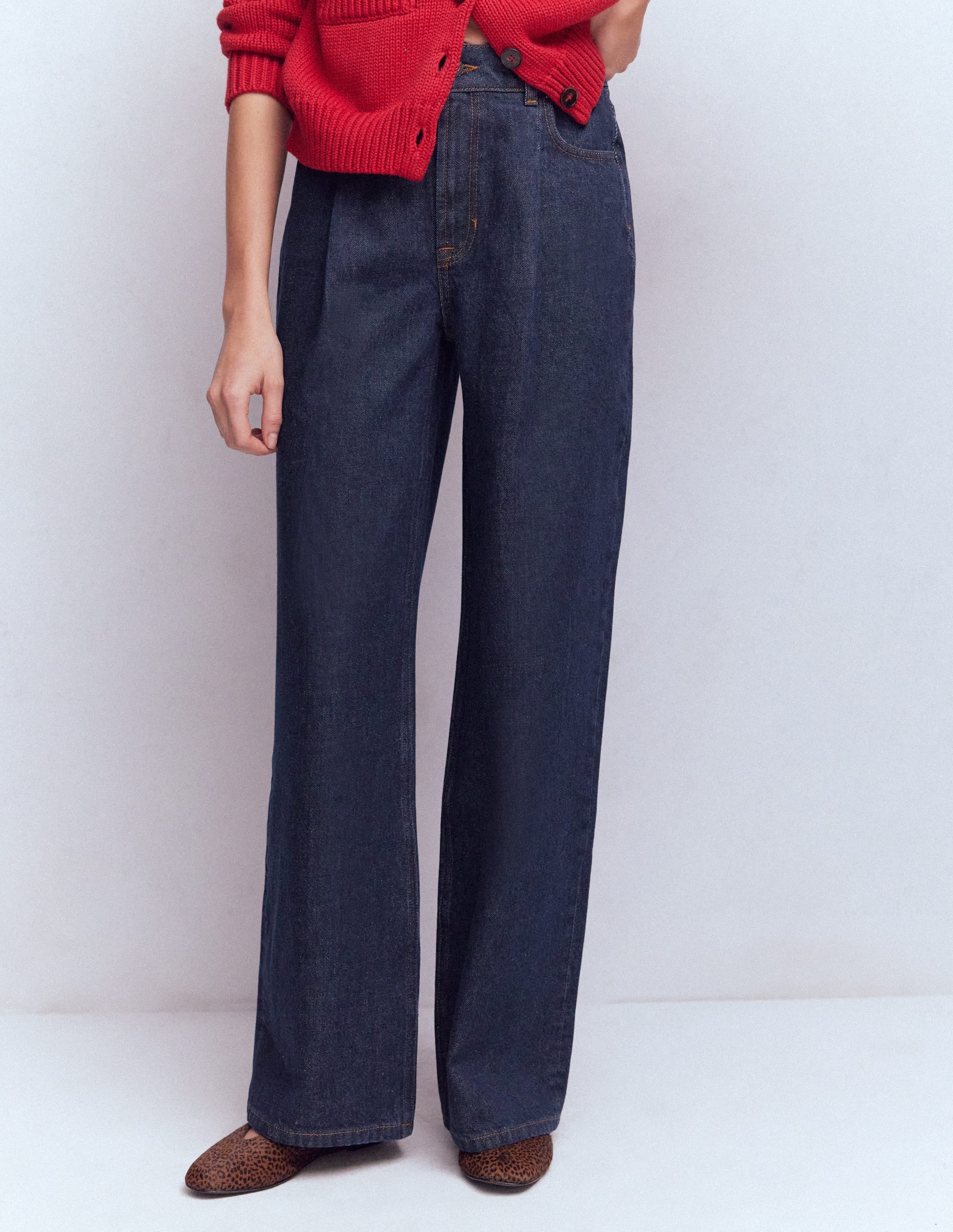 High Rise Pleat Wide Leg Jeans-Indigo Rinse - Image 4