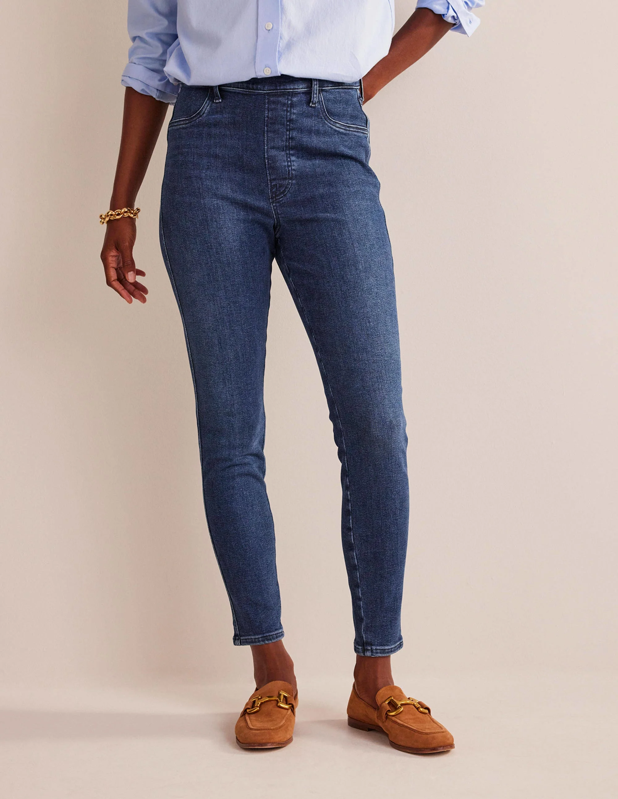 High Rise Pull-On Skinny Jeans-Mid Vintage - Image 4