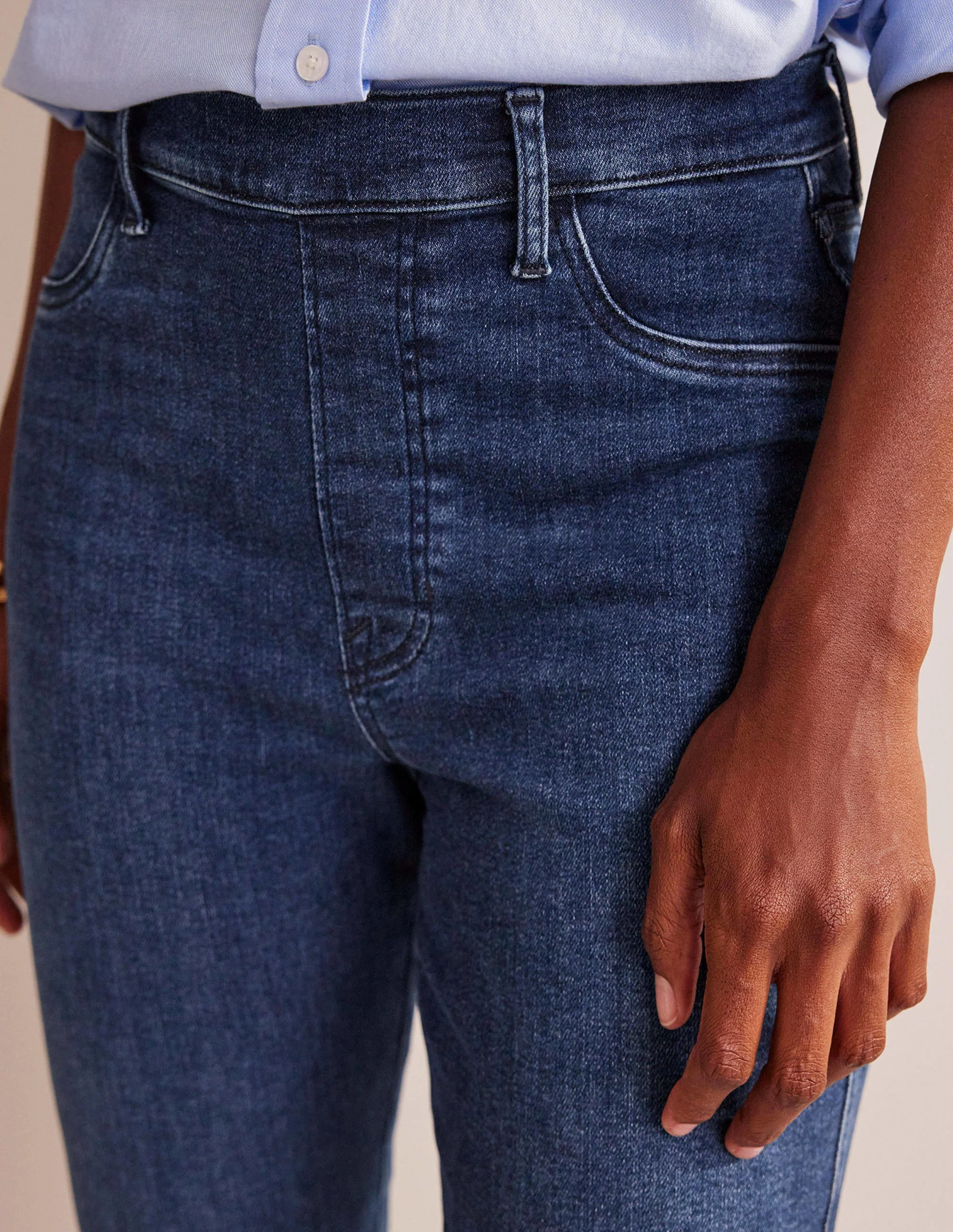 High Rise Pull-On Skinny Jeans-Mid Vintage - Image 5