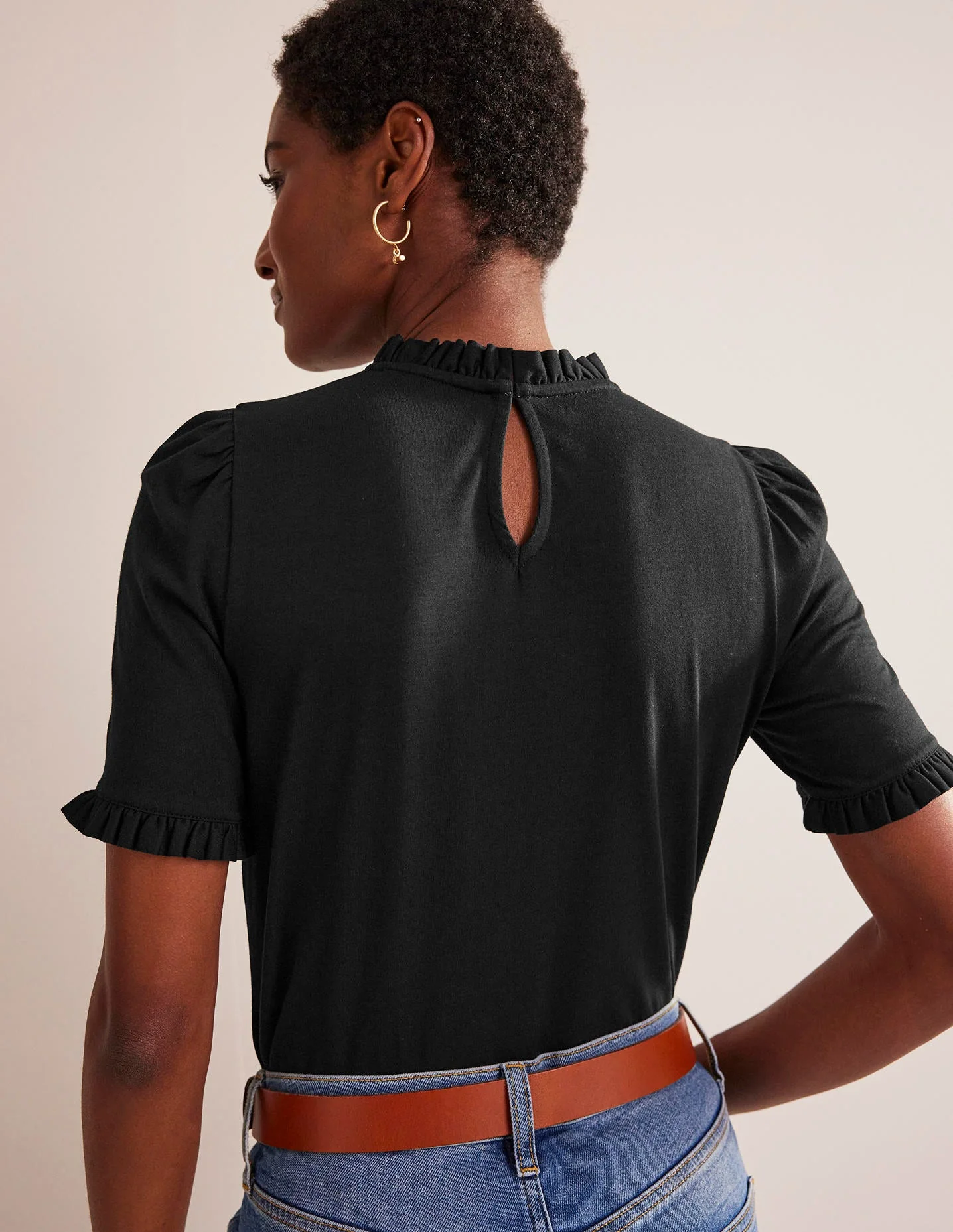 Imi Supersoft Frill T-shirt-Black - Image 3
