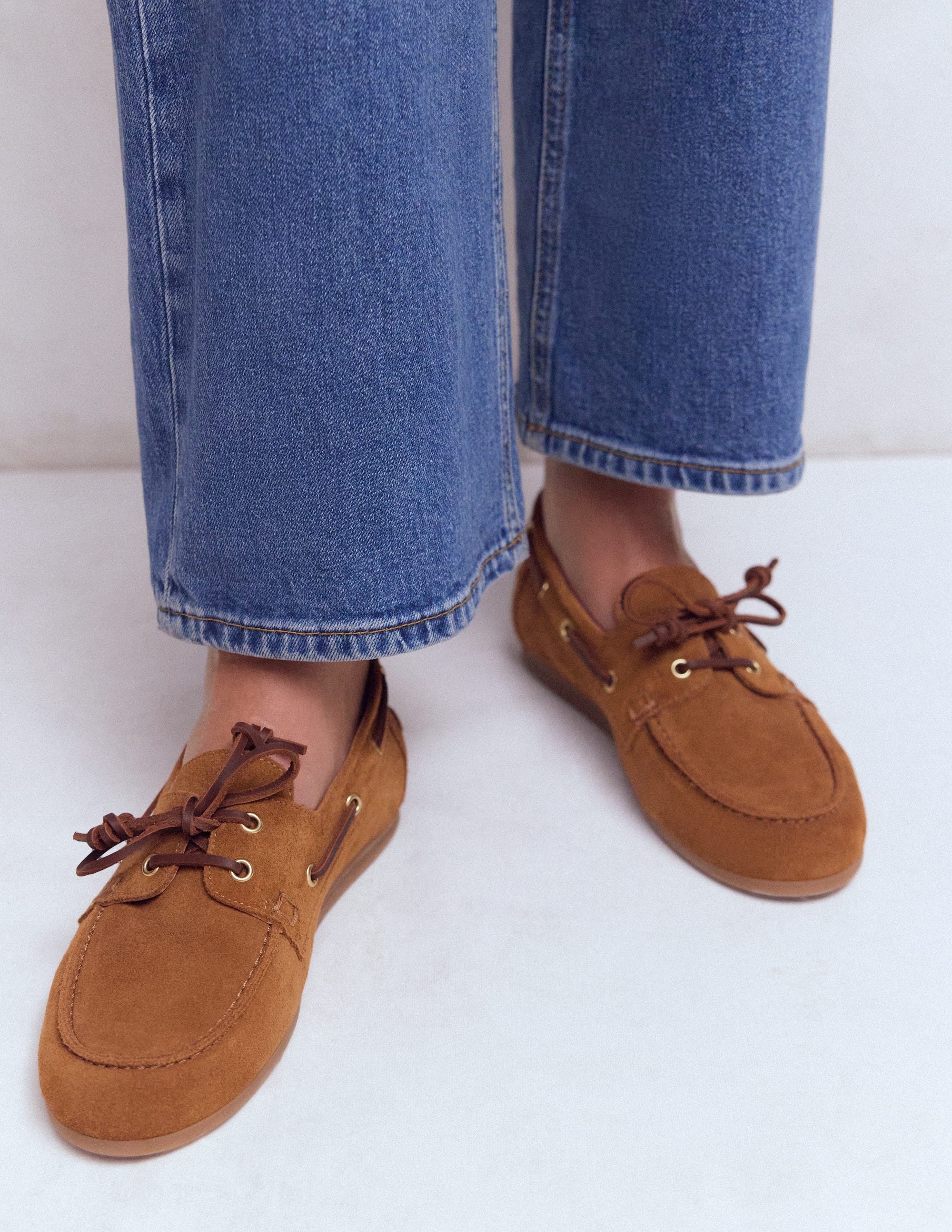 Lace-Up Boat Shoe-Tan