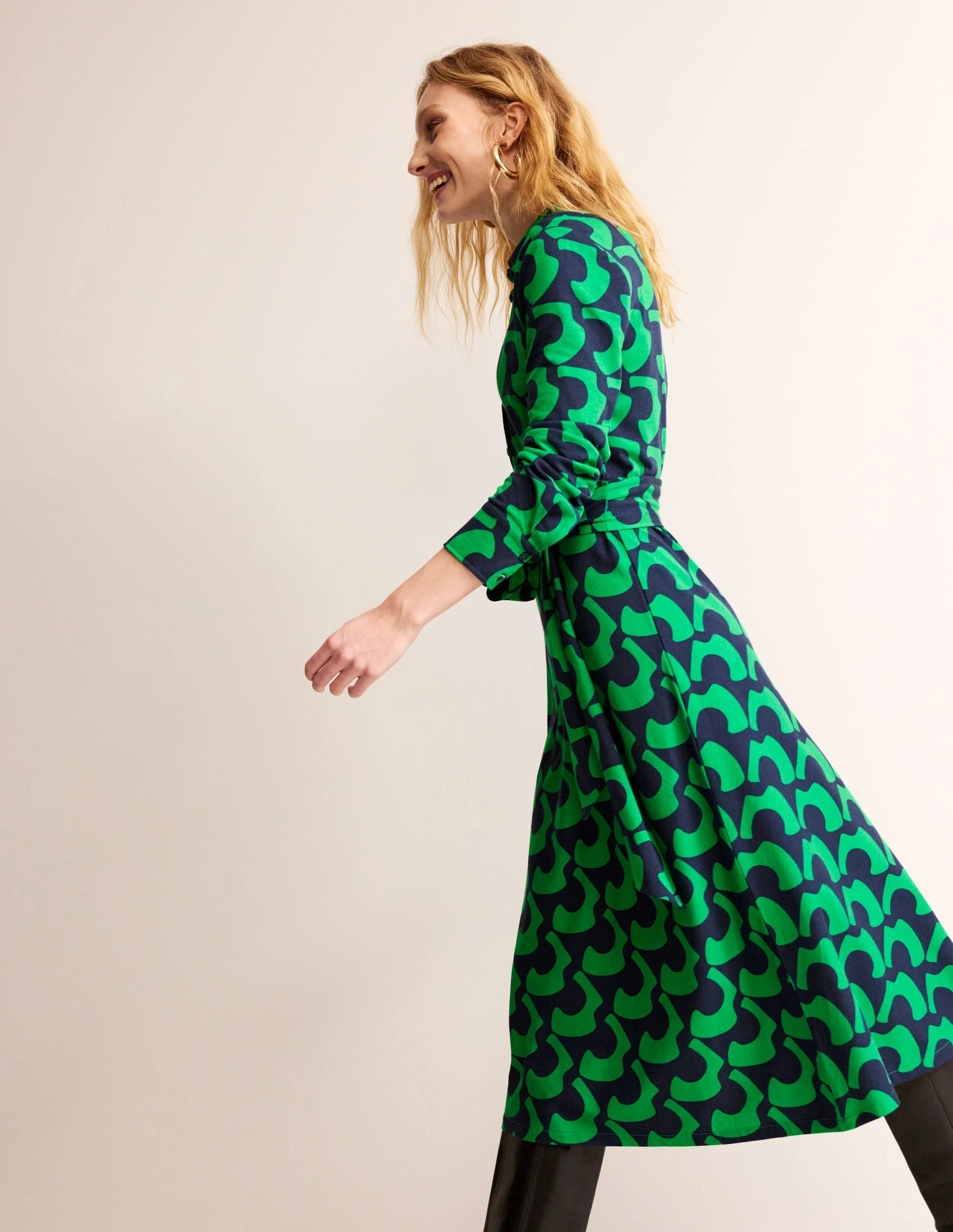 Laura Jersey Midi Shirt Dress-Green Tambourine, Arc Geo - Image 4