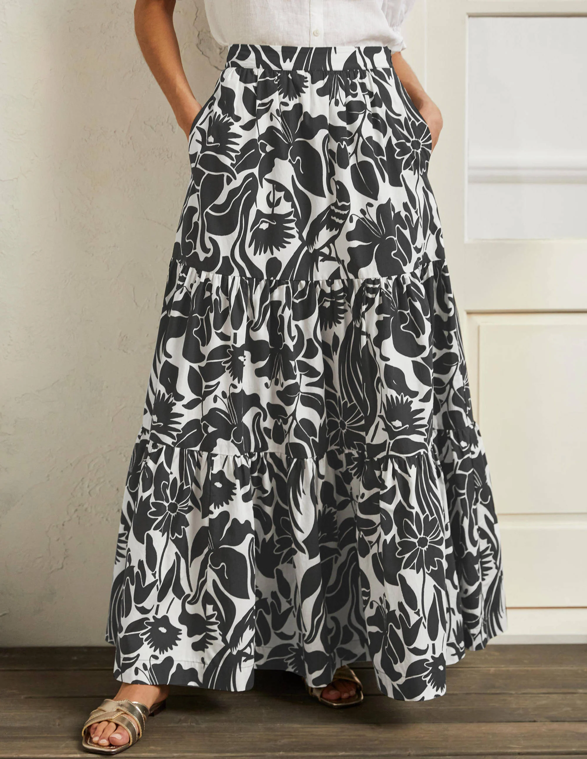 Lorna Tiered Maxi Skirt-Black, Oriental Bird - Image 4