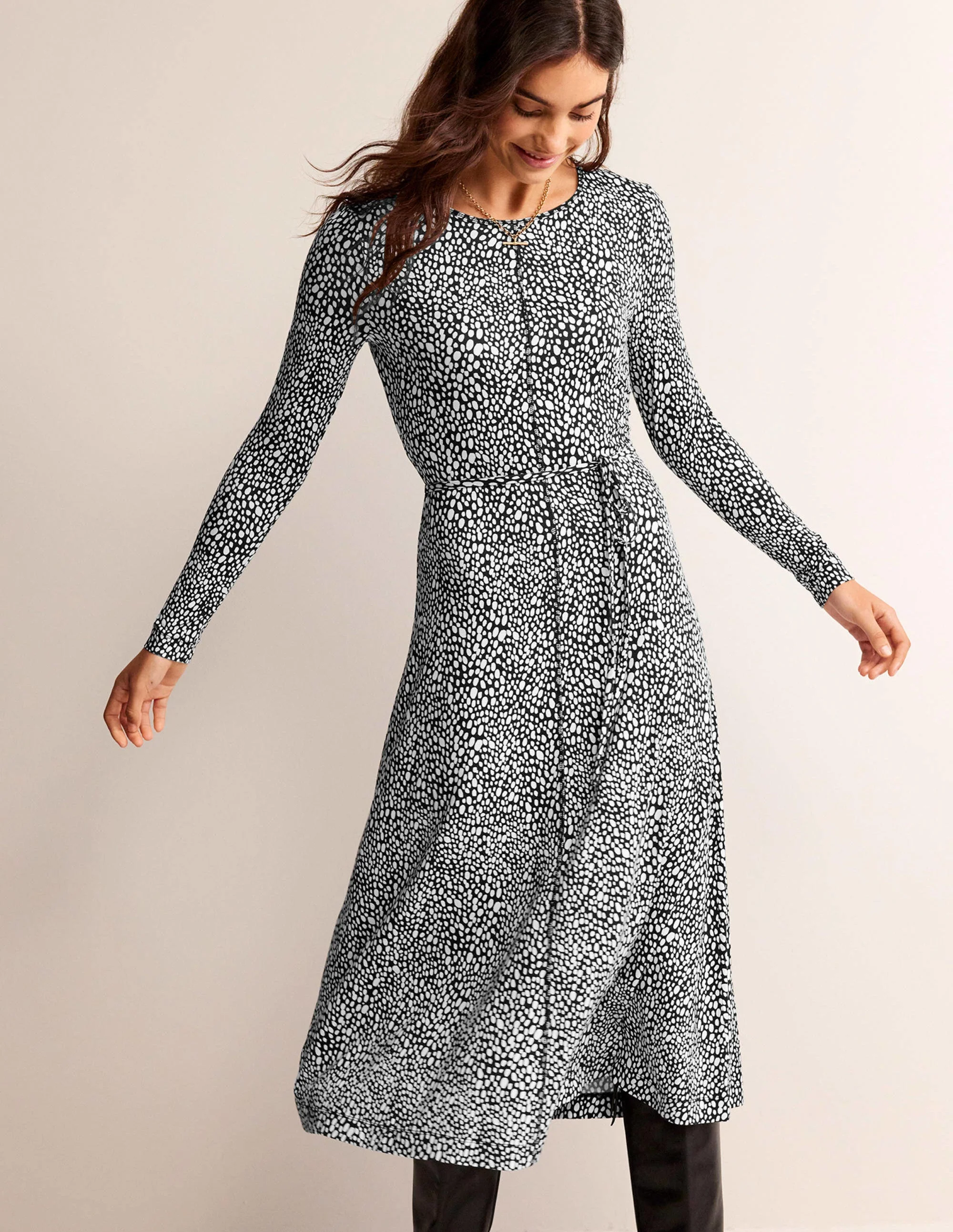 Lucy Jersey Midi Dress-Black, Animal Spot - Image 2