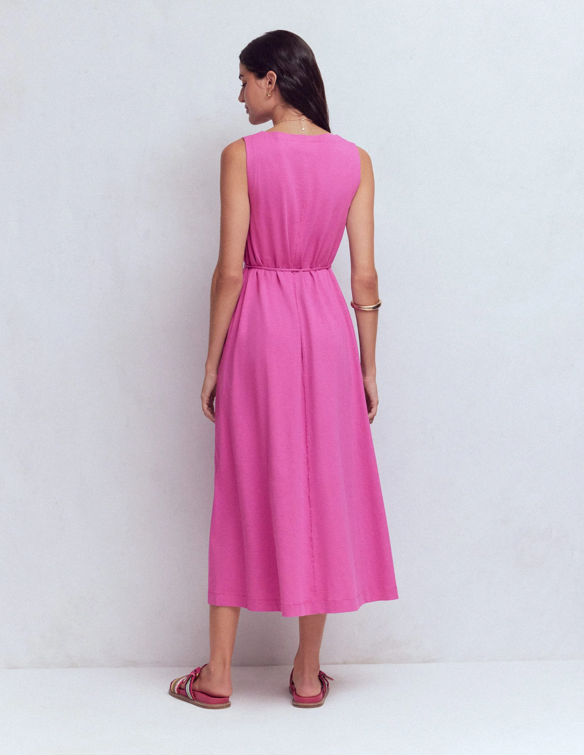 Mia V-neck Jersey Midi Dress-Passion Flower - Image 3