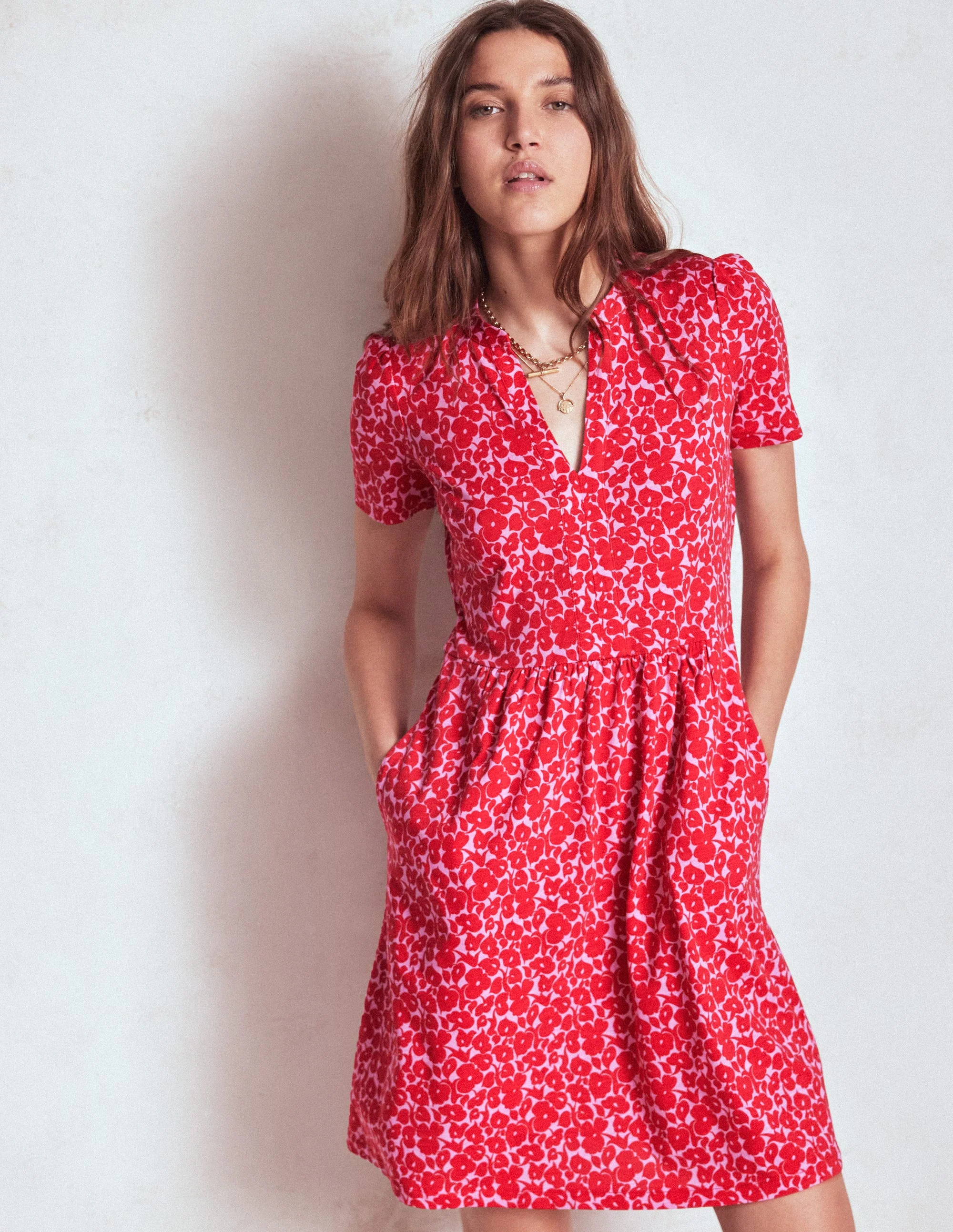 Naomi Short Jersey Dress-Jewel Red, Leafy Grove - Image 4