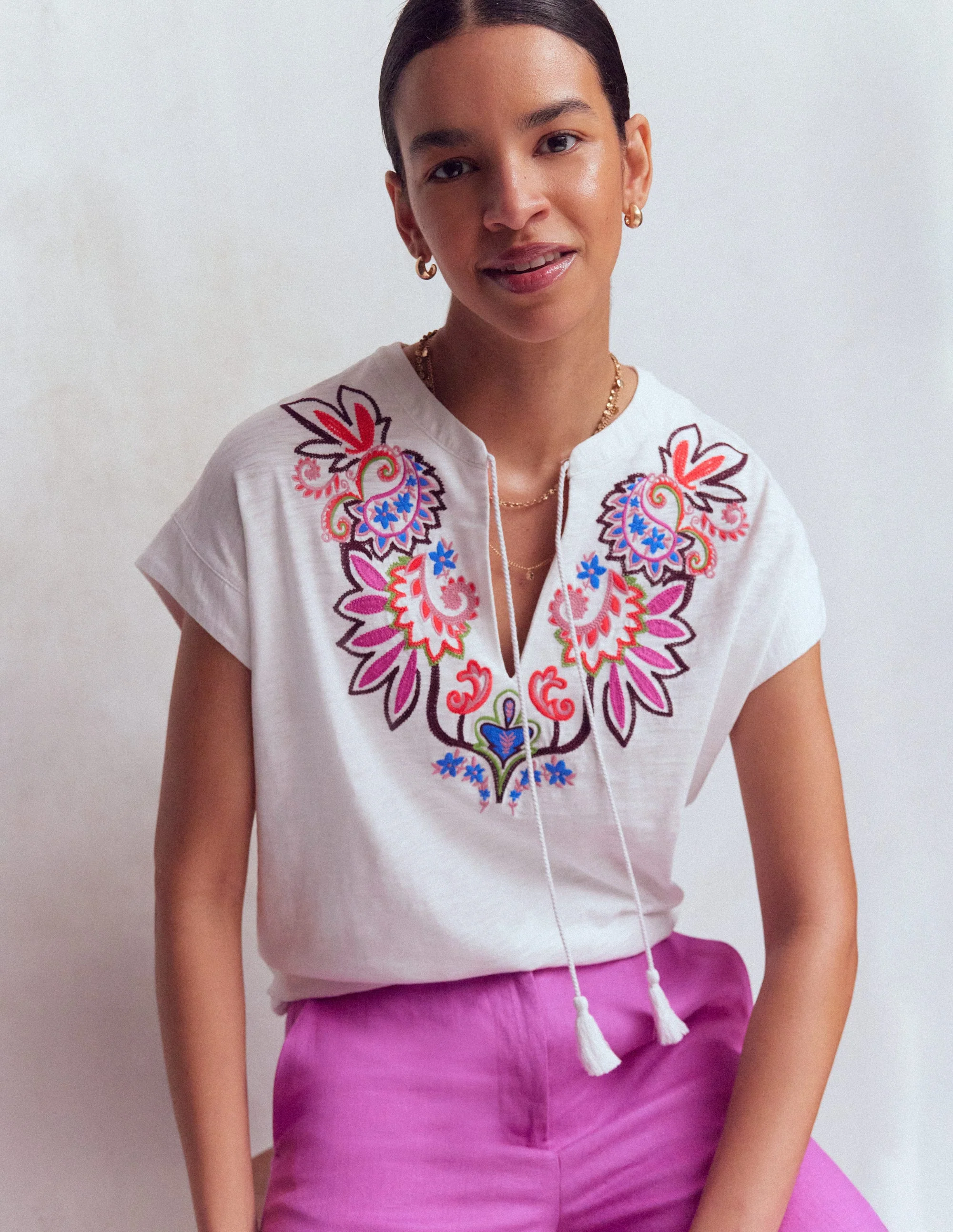 Nina Embroidered Notch T-shirt-White - Multi Embroidery - Image 2