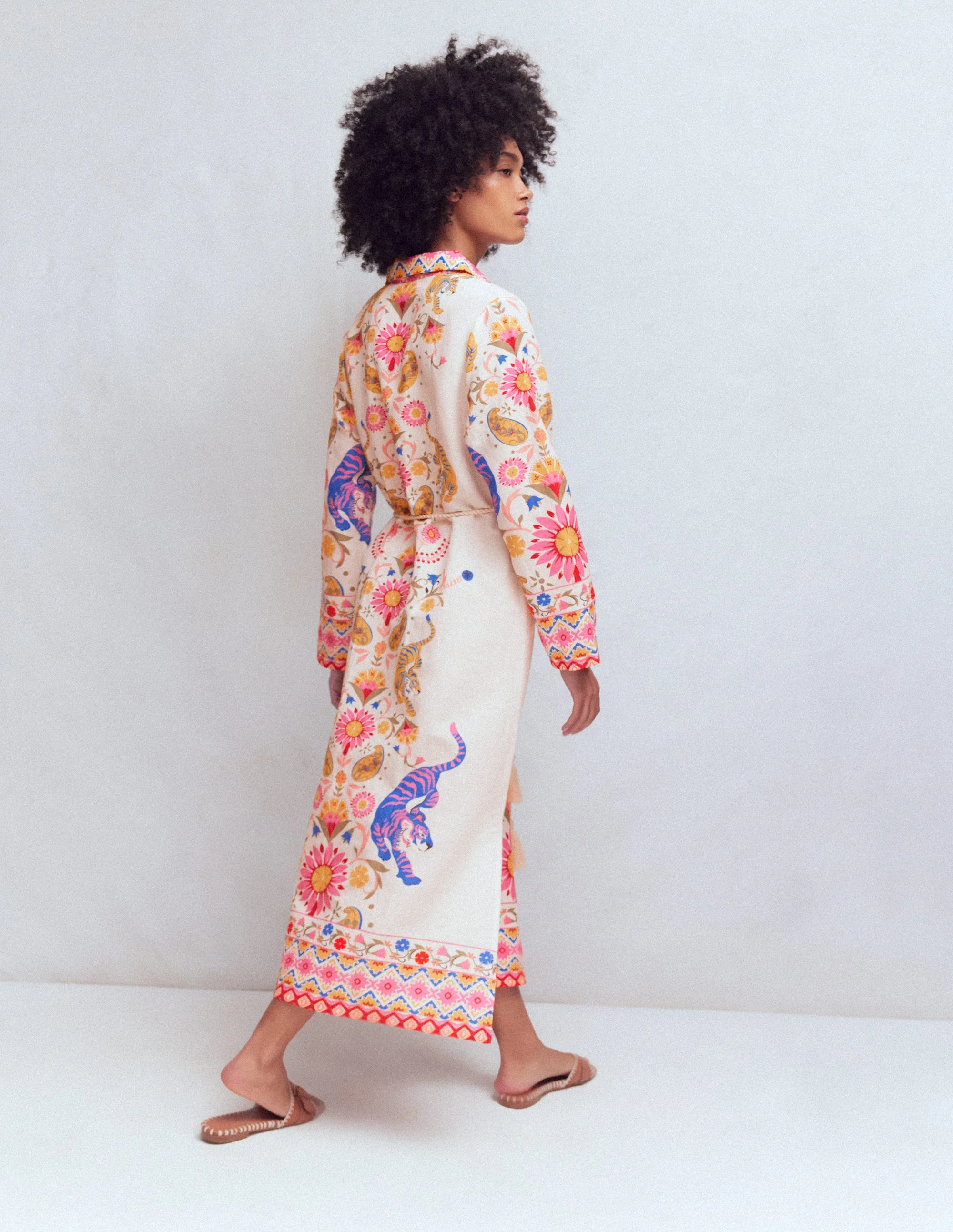 Notch Collar Linen Blend Tunic-Multi Tiger Tapestry - Image 4