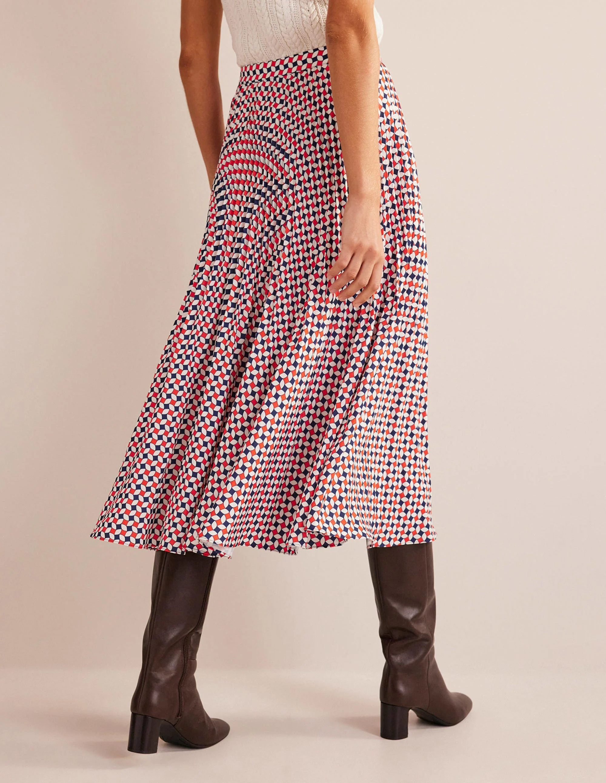 Pleated Midi Skirt-Fiesta Orange, Diamond - Image 4