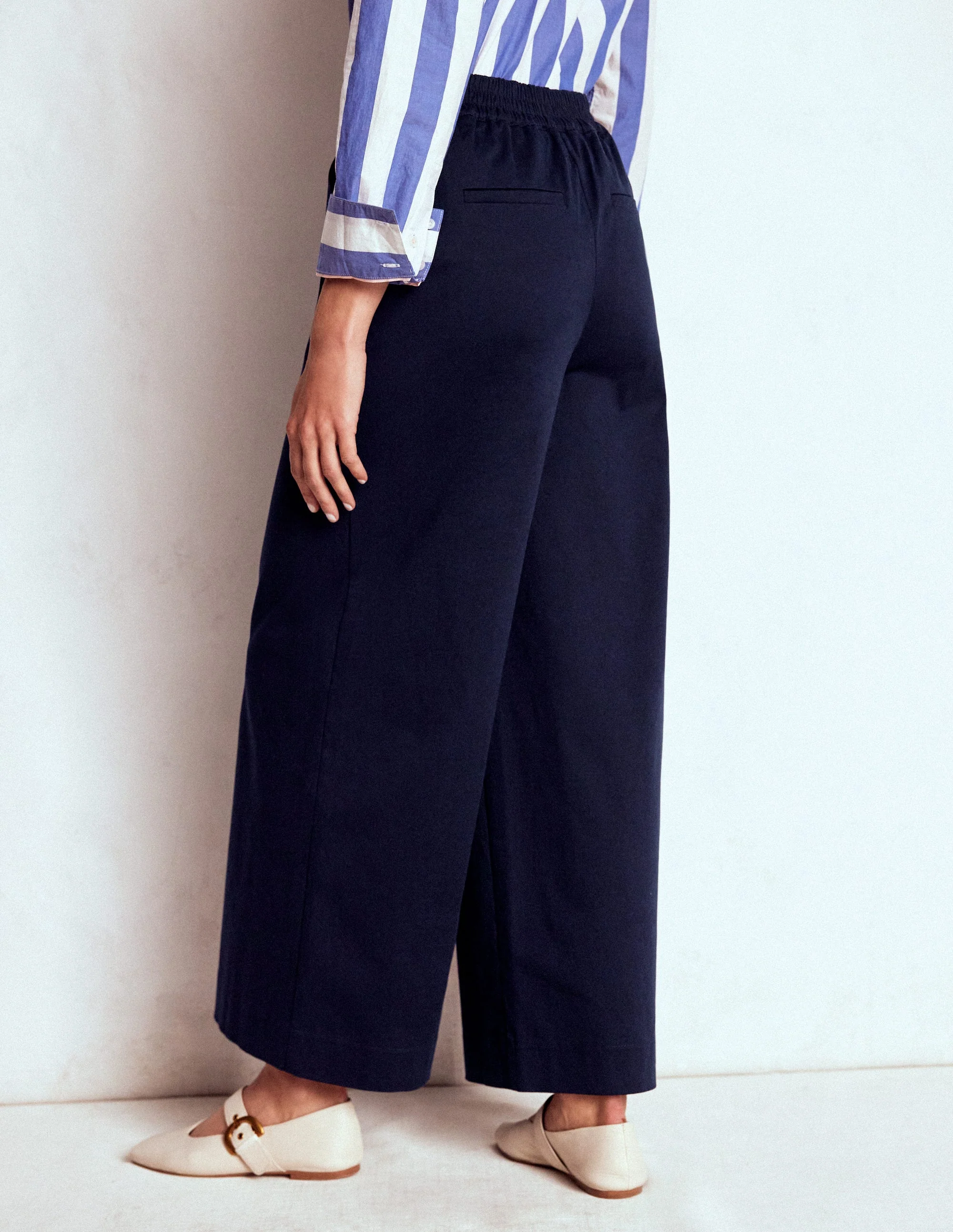 Pull-on Cropped Pants-Navy - Image 4