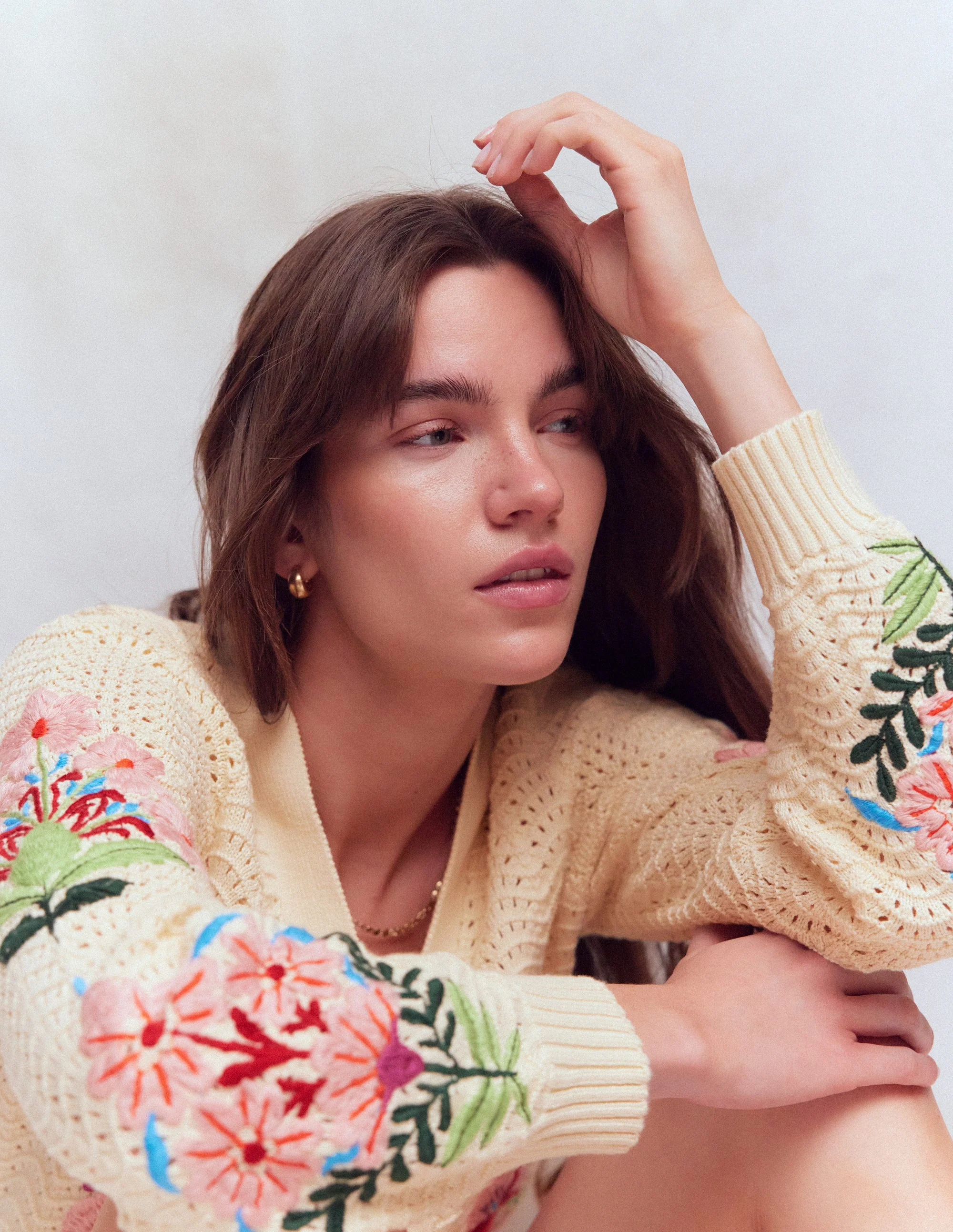 Relaxed Cotton Stitch Cardigan-Ivory, Embroidery - Image 3