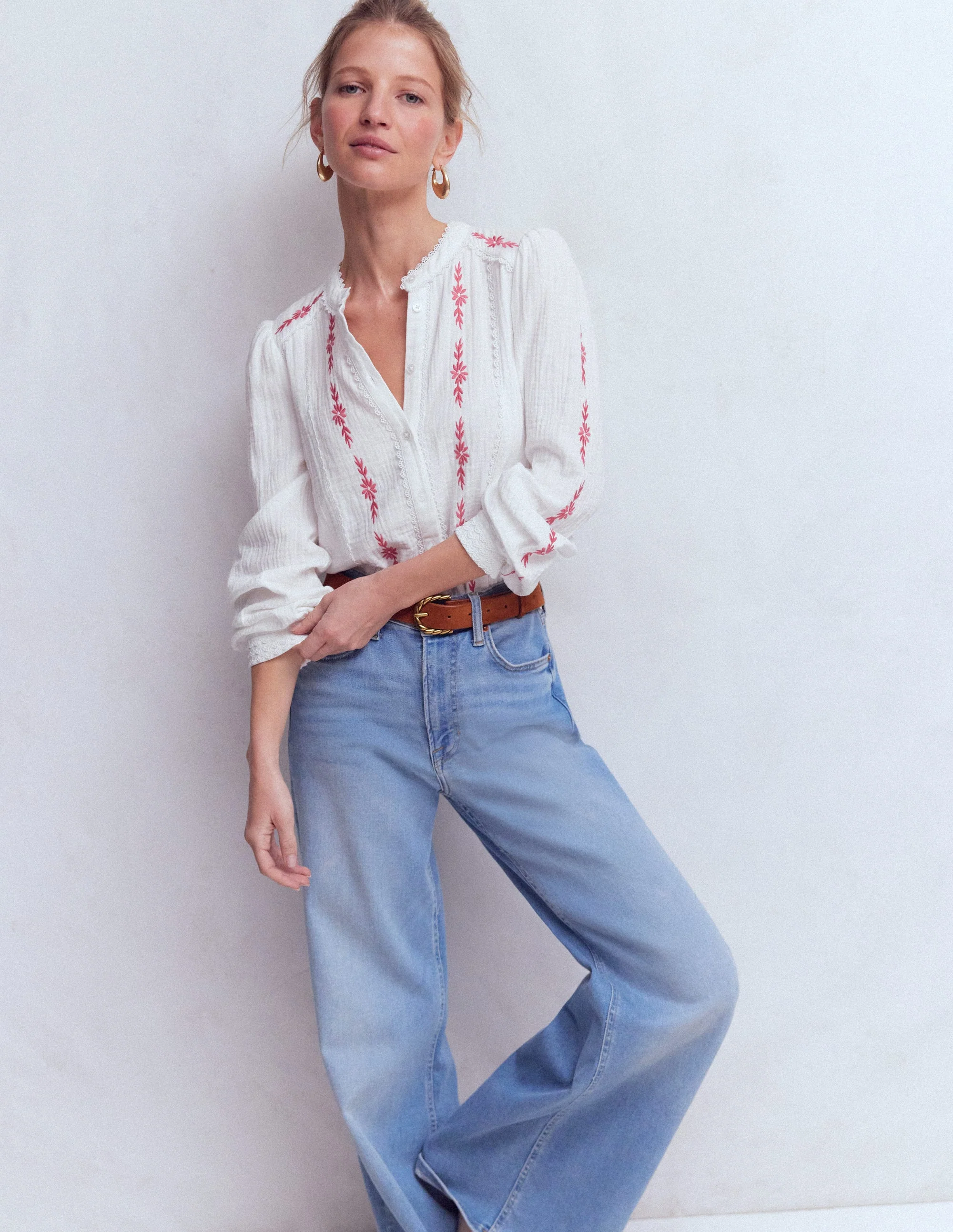 Rhea Trim Doublecloth Top-White Cherry Blush Floral - Image 4