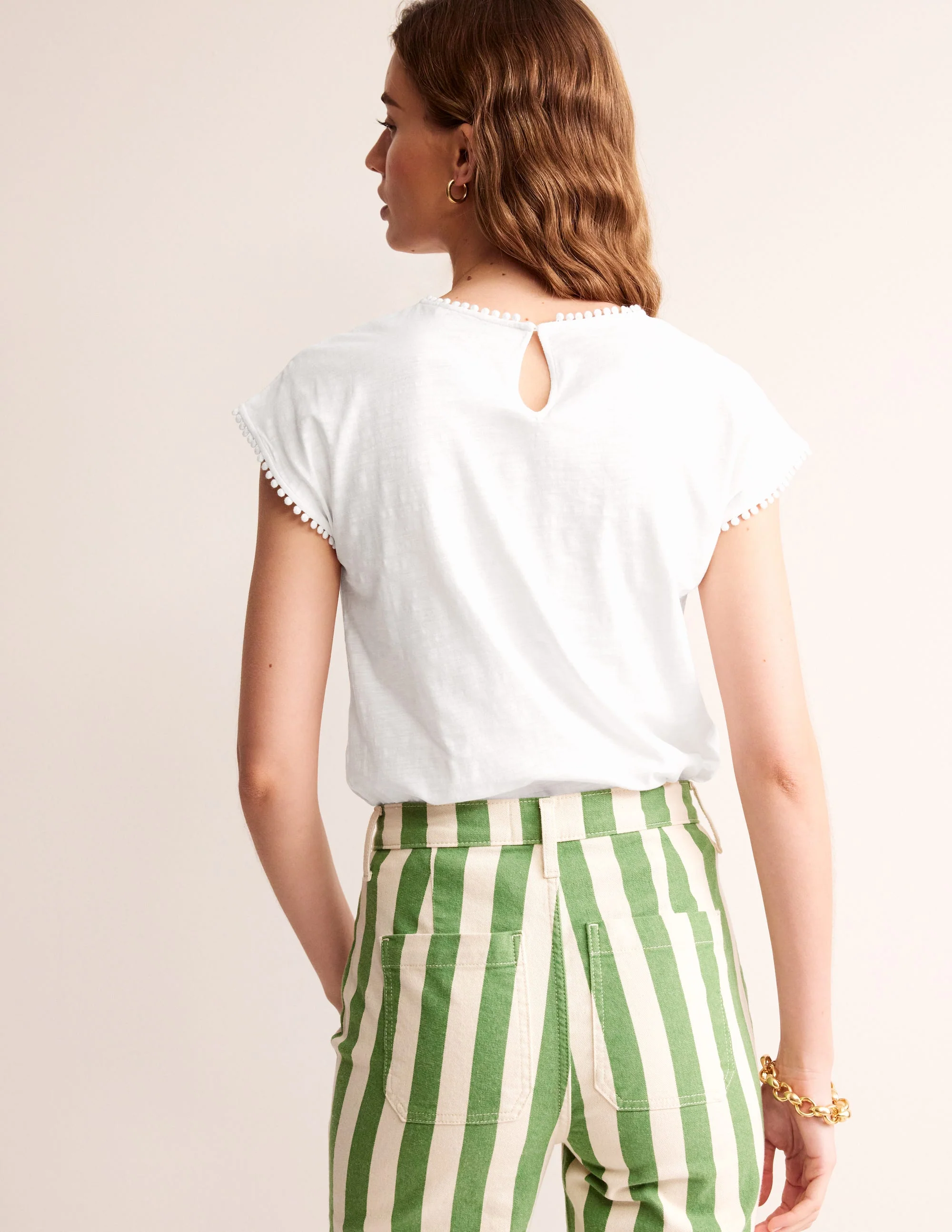 Sasha Broderie T-Shirt-White - Image 3