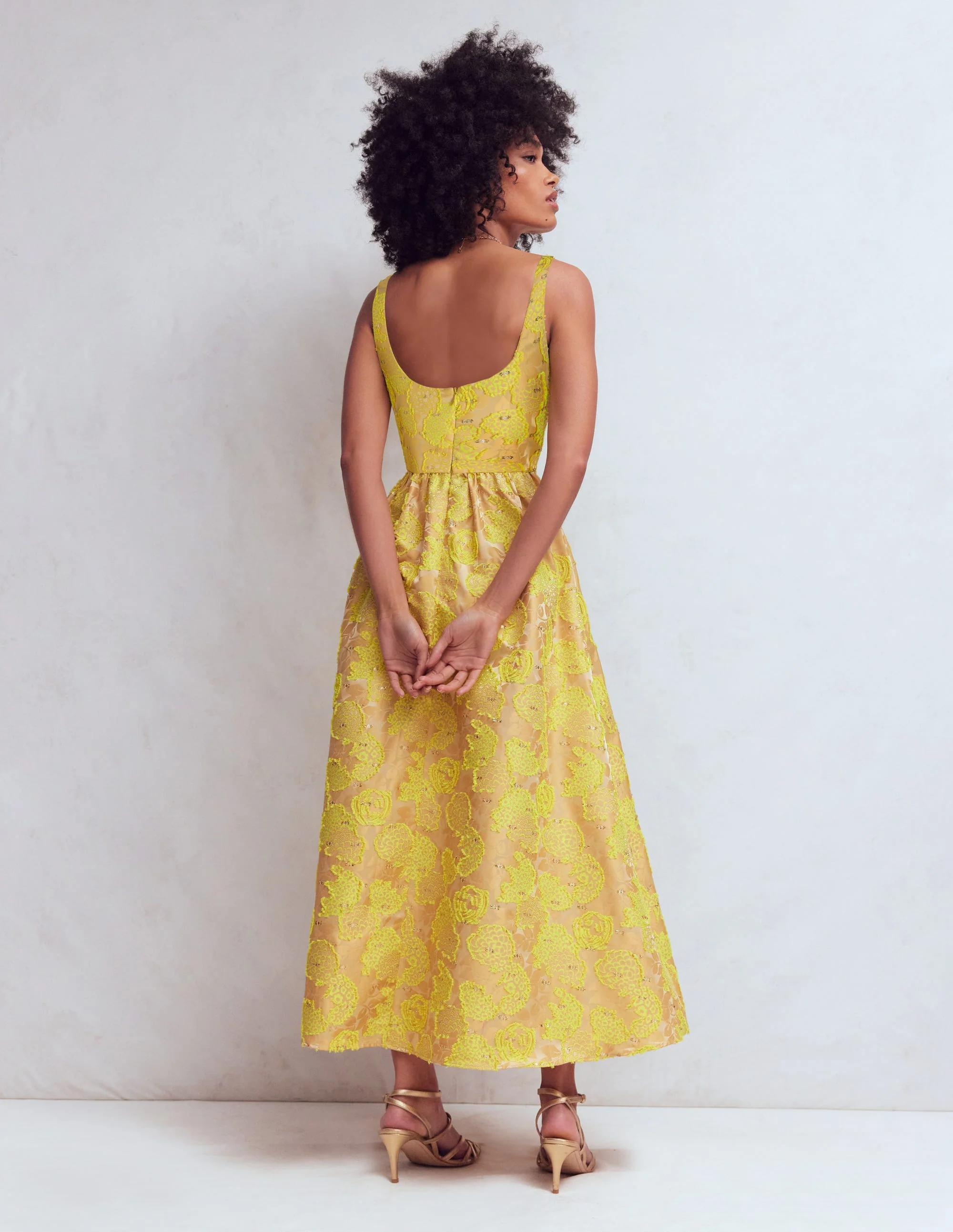Scoop Neck Jacquard Dress-Yellow Jacquard - Image 4