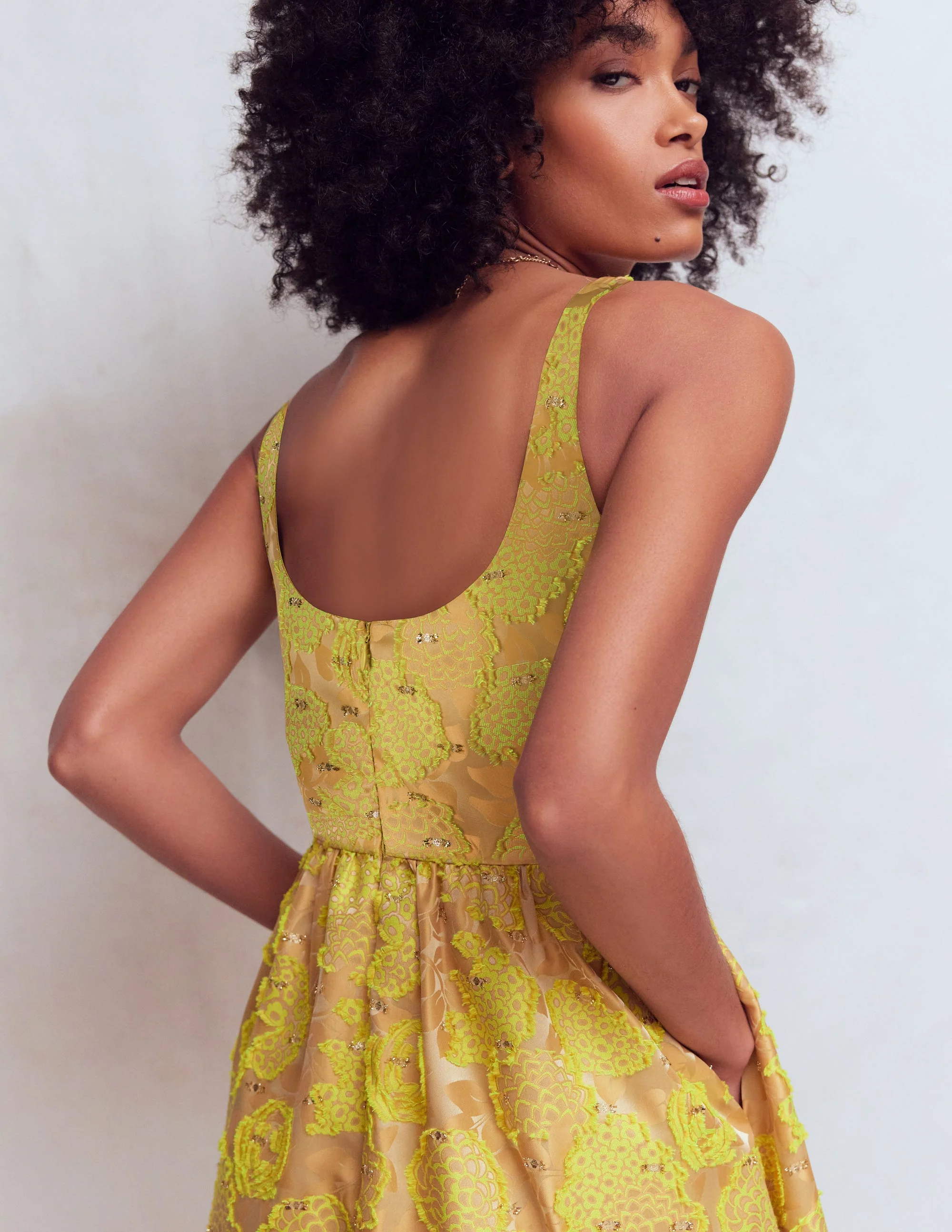 Scoop Neck Jacquard Dress-Yellow Jacquard - Image 6