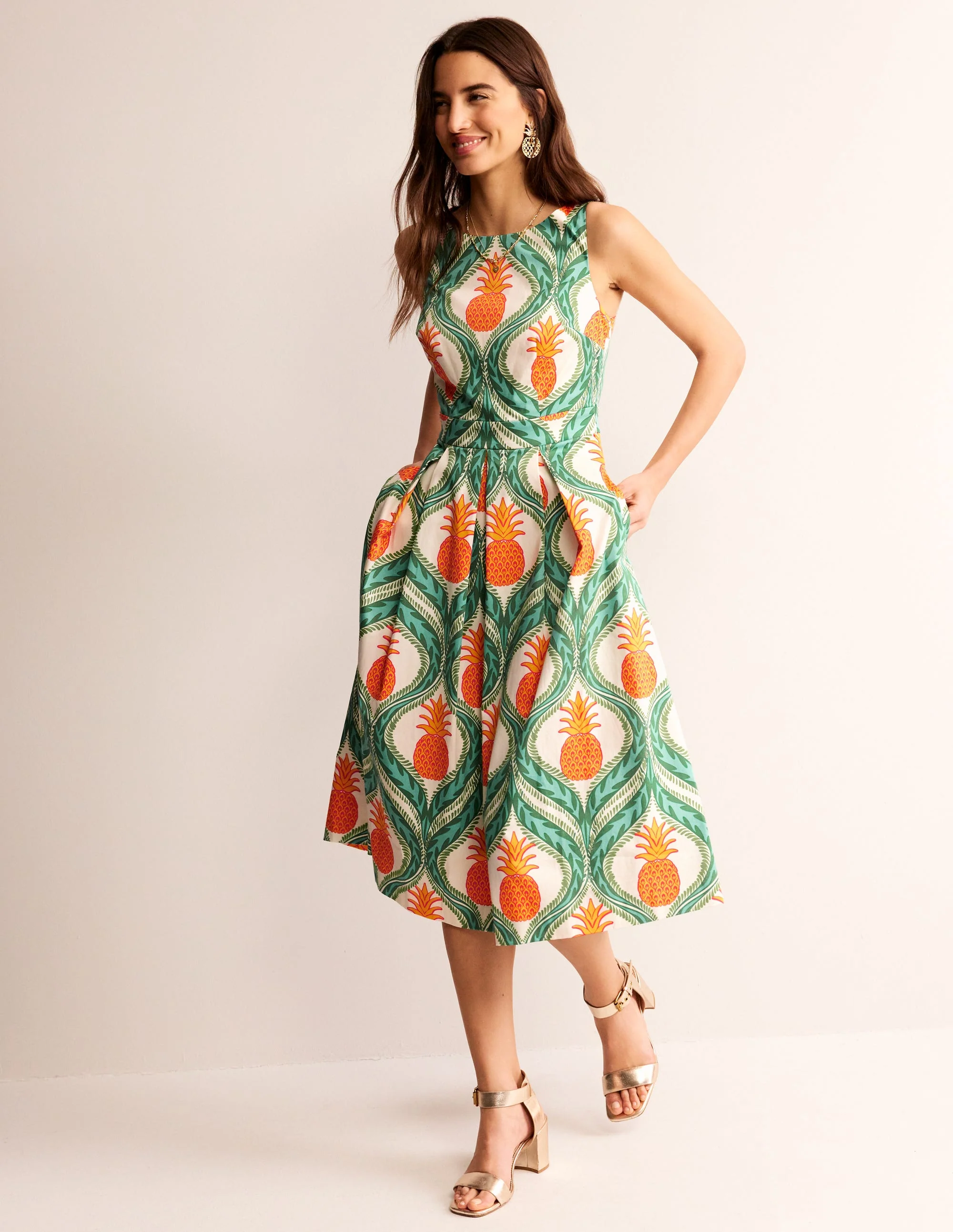 Sleeveless Pleat Midi Dress-Green Tambourine, Pineapple - Image 5