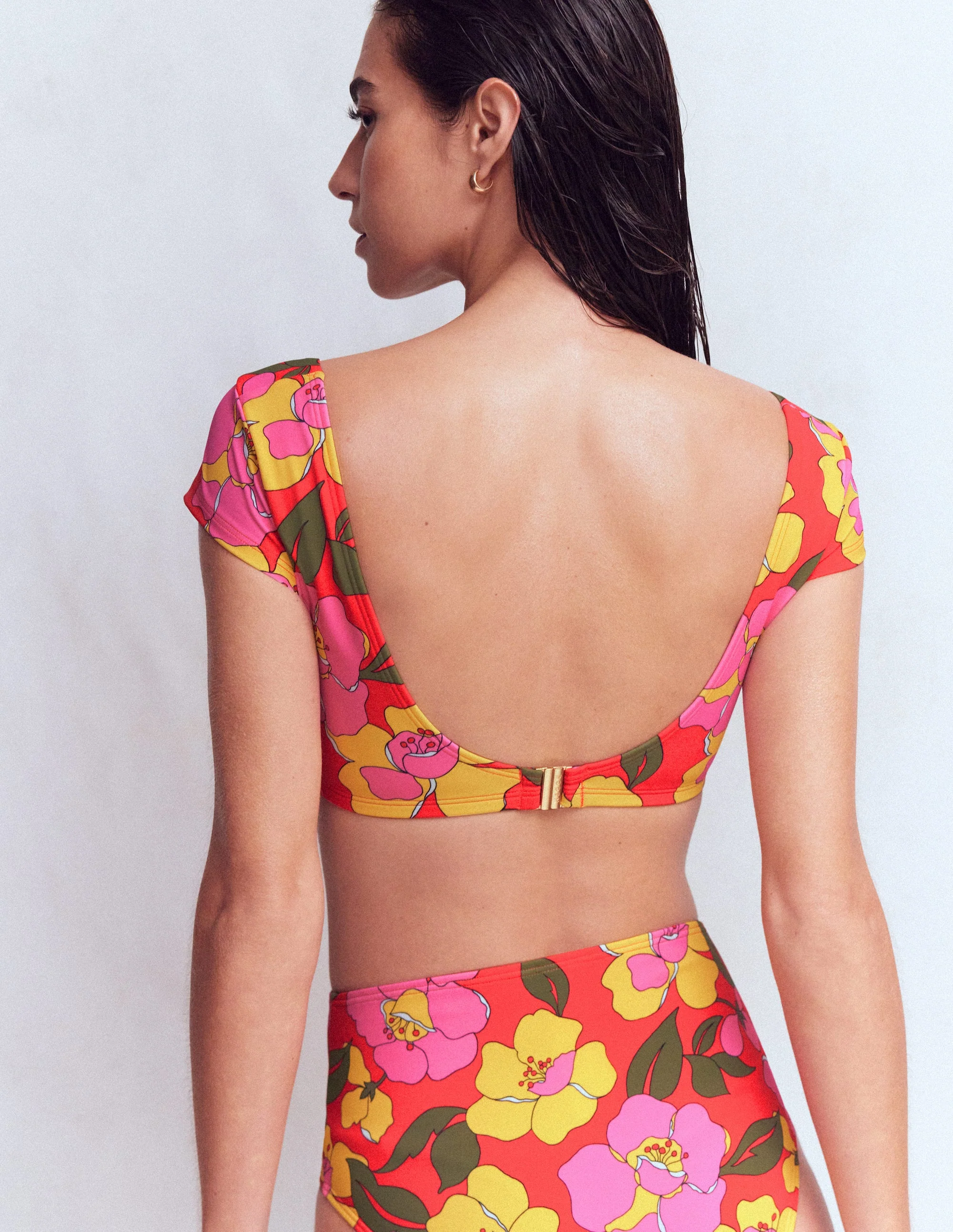 Sweetheart Sleeve Bikini Top-Red, Radiant Bloom - Image 3