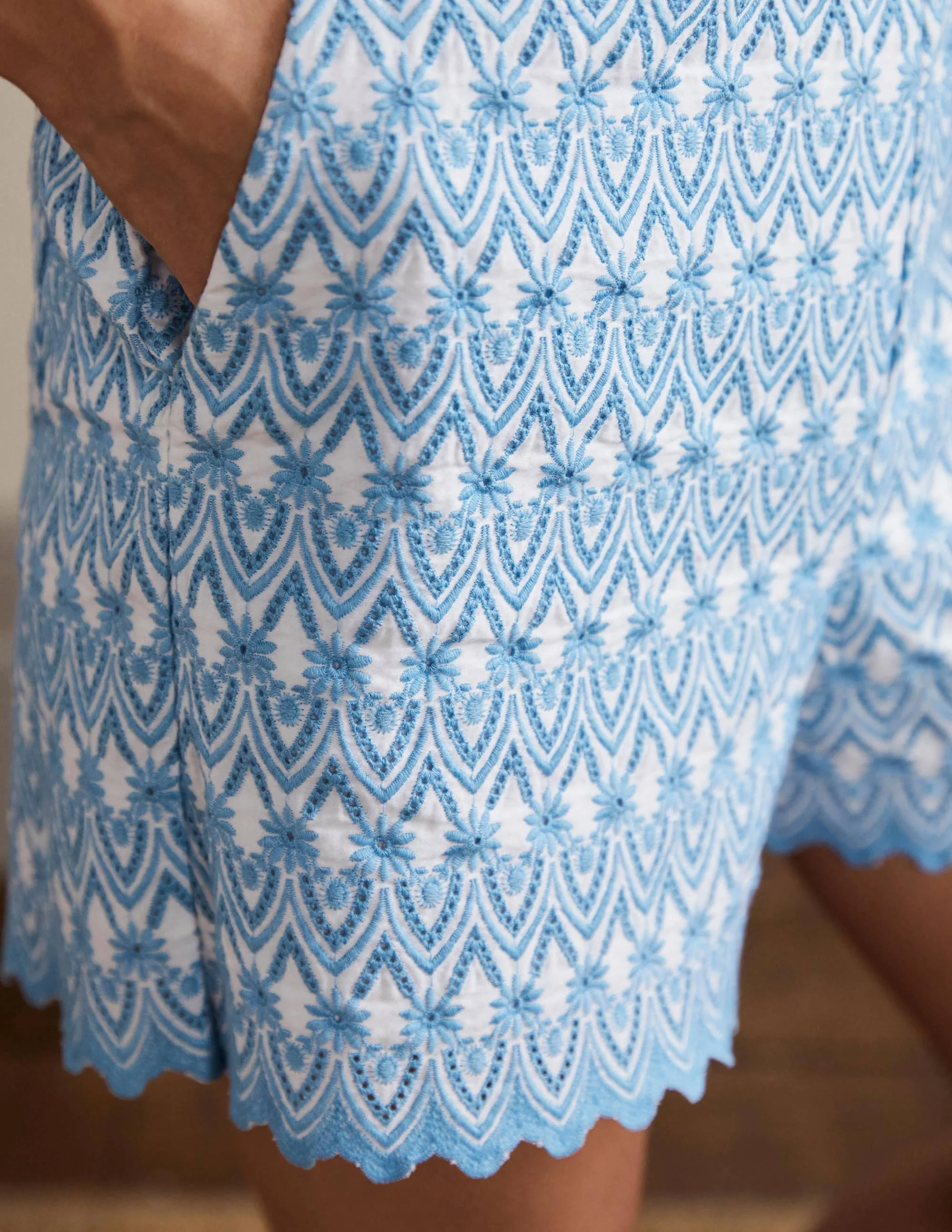 Tamsin Embroidered Shorts-Blue Daisy Broderie - Image 2