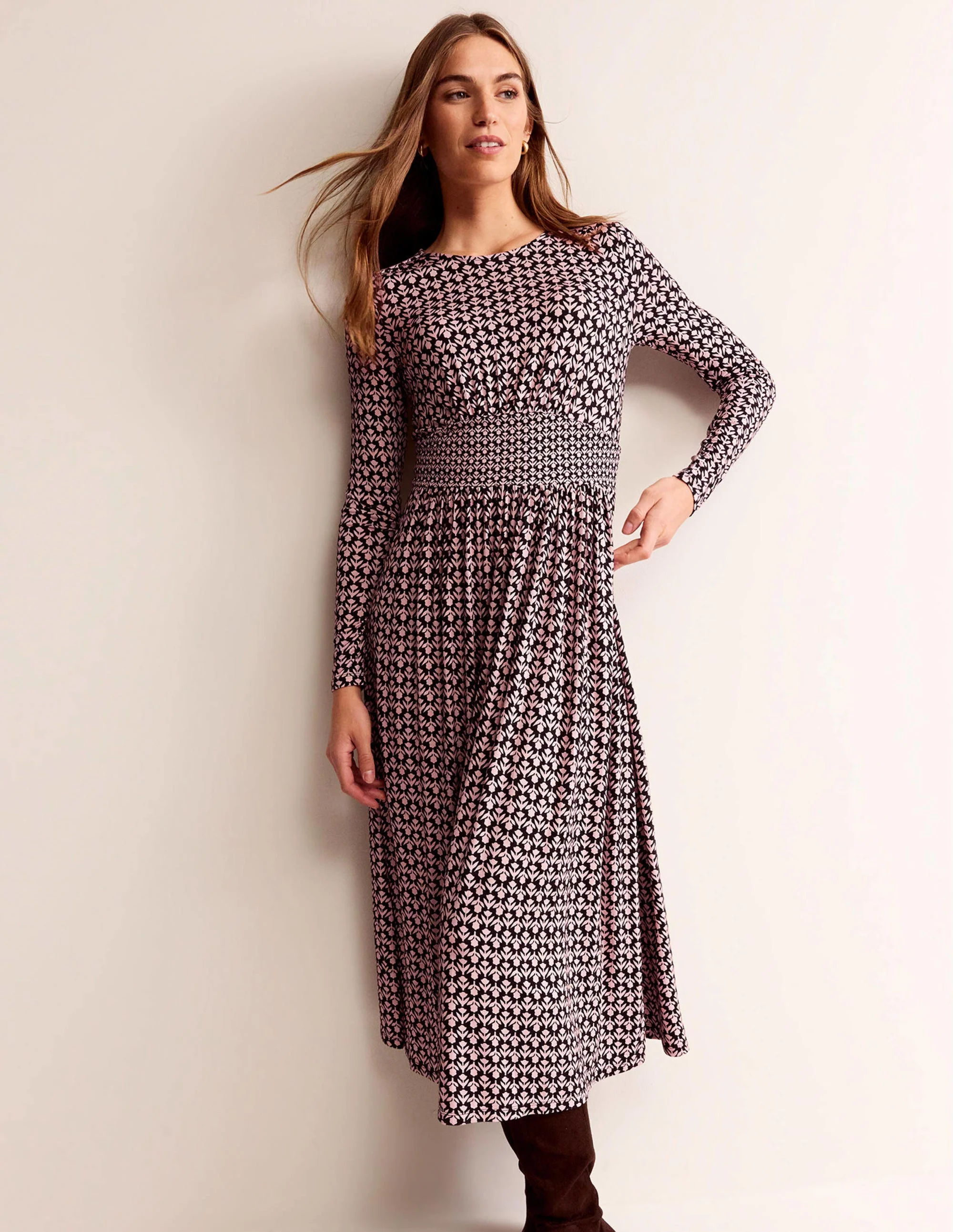 Thea Long Sleeve Midi Dress-Black and Milkshake, Tulip Pop - Image 4