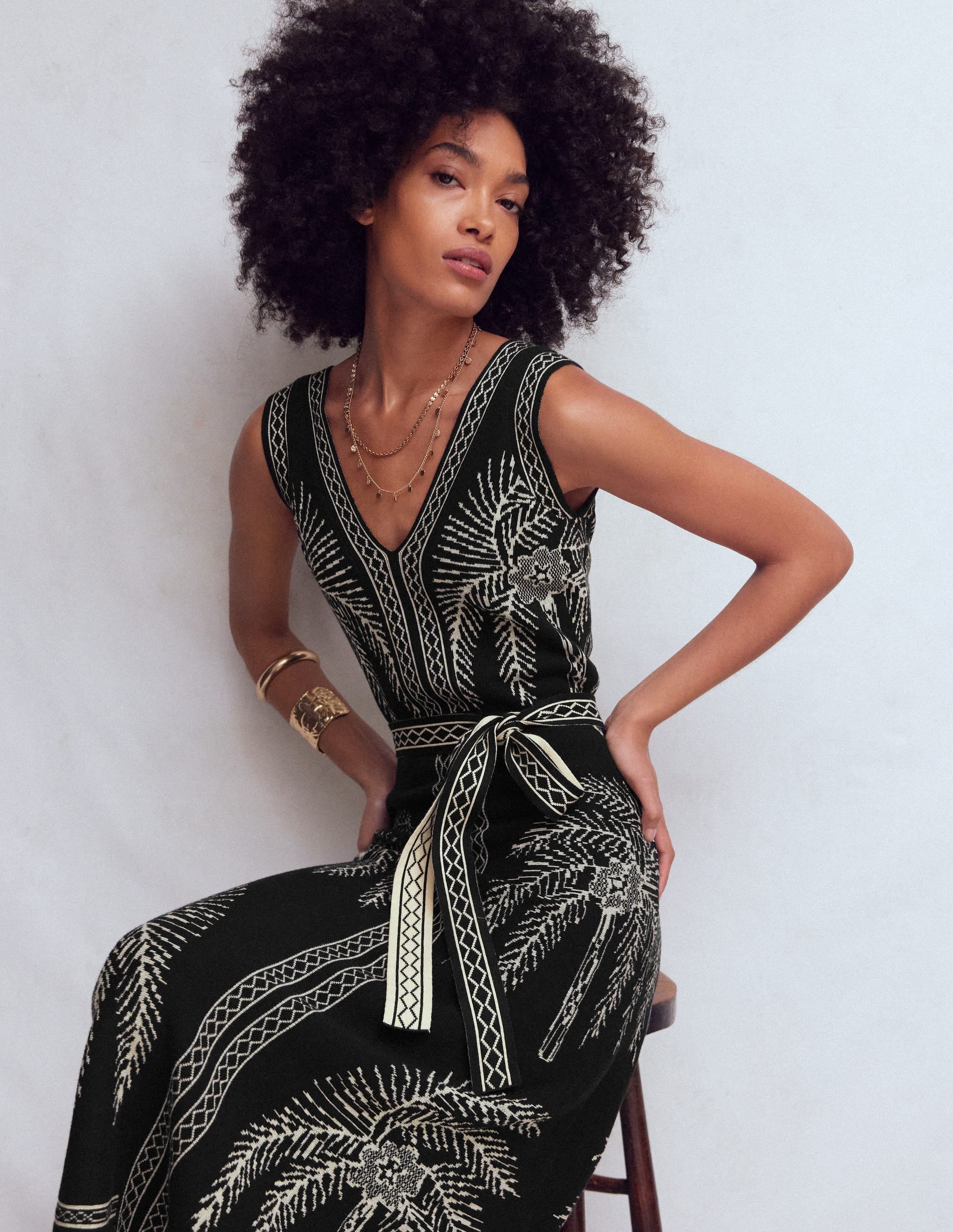 V Neck Jacquard Dress-Palm Jacquard - Image 6